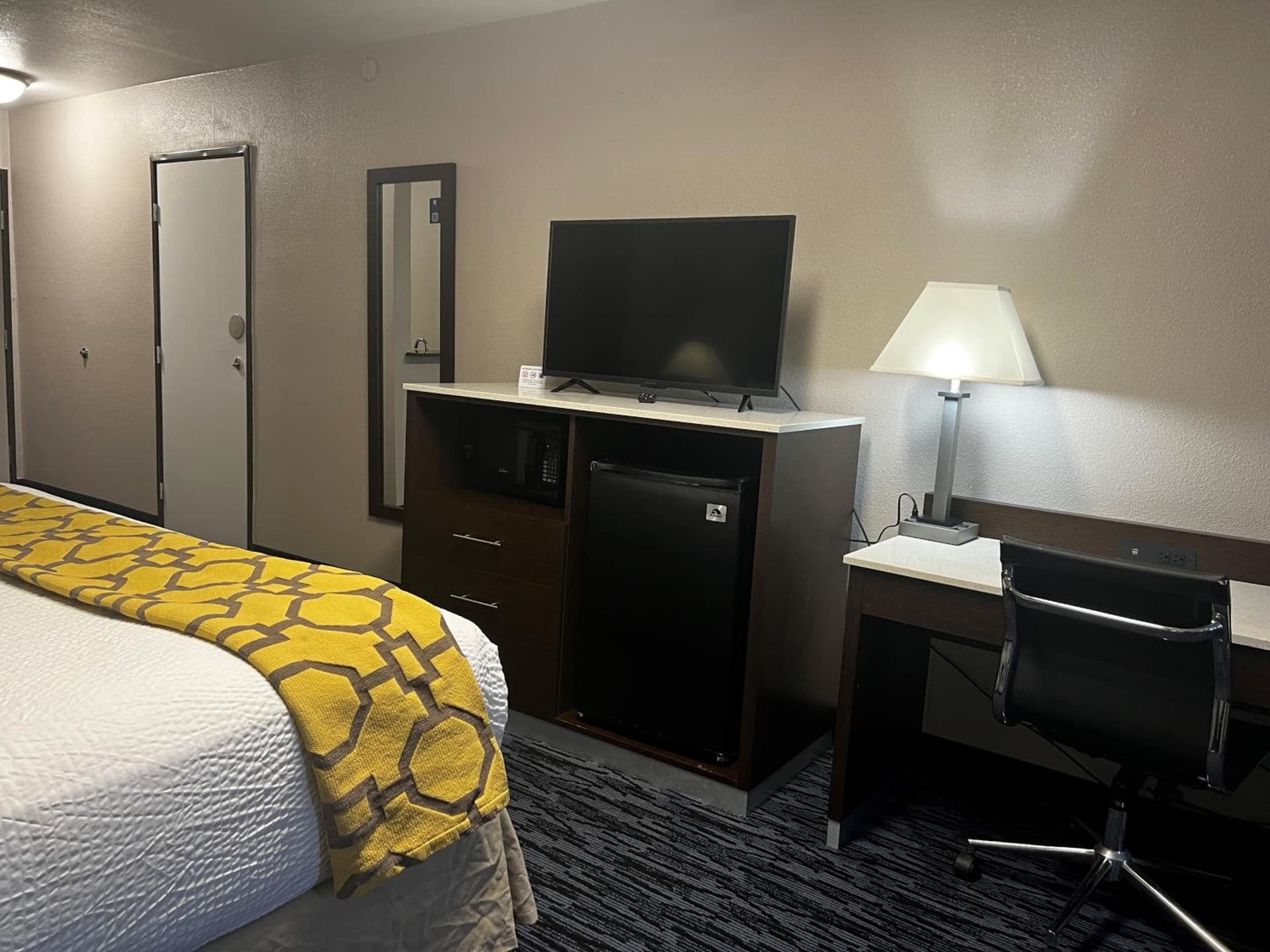 Baymont by Wyndham Port Arthur - Groves Area gallery photo in Port Arthur, TX — image 20