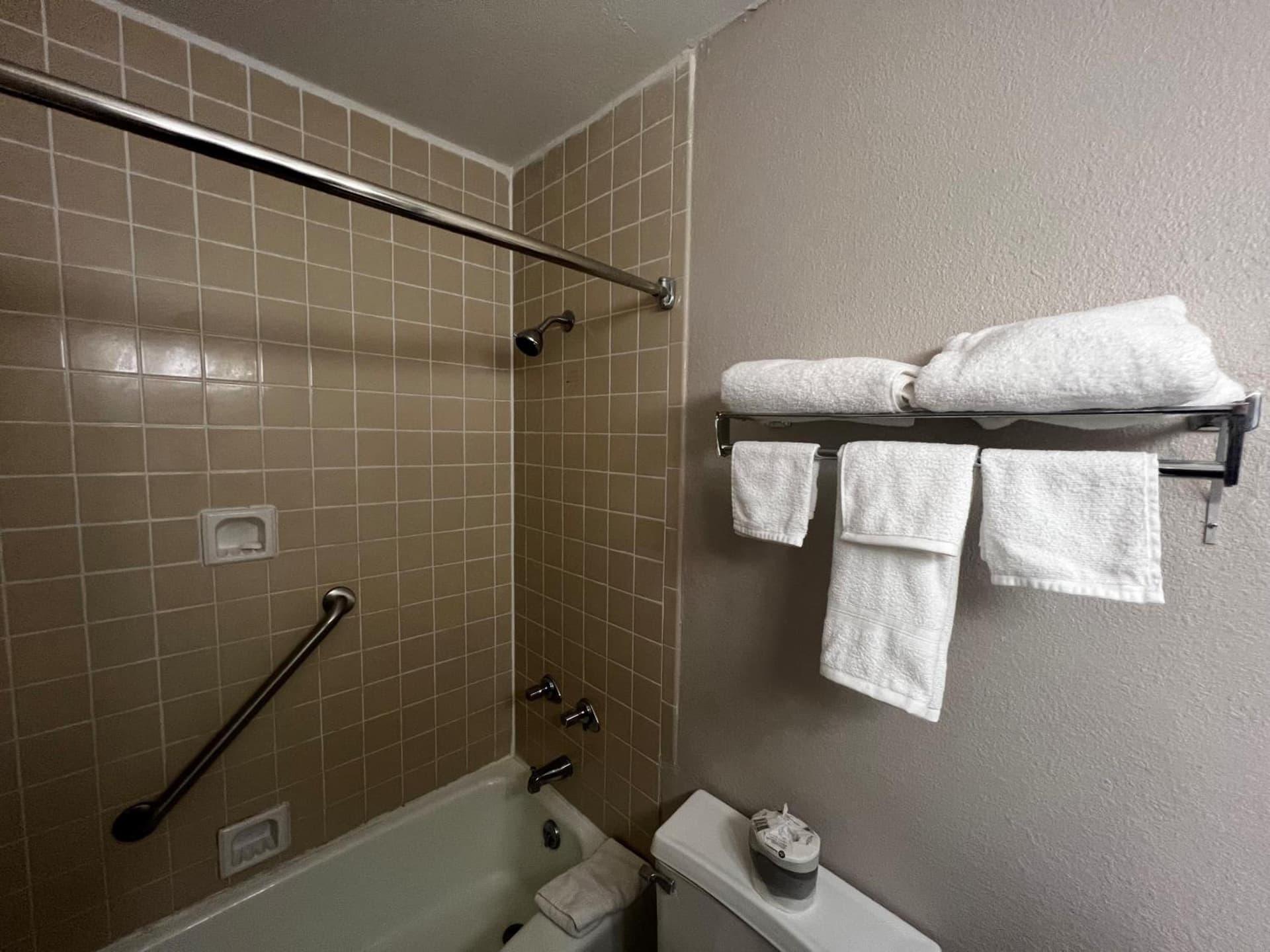 Baymont by Wyndham Port Arthur - Groves Area gallery photo in Port Arthur, TX — image 17