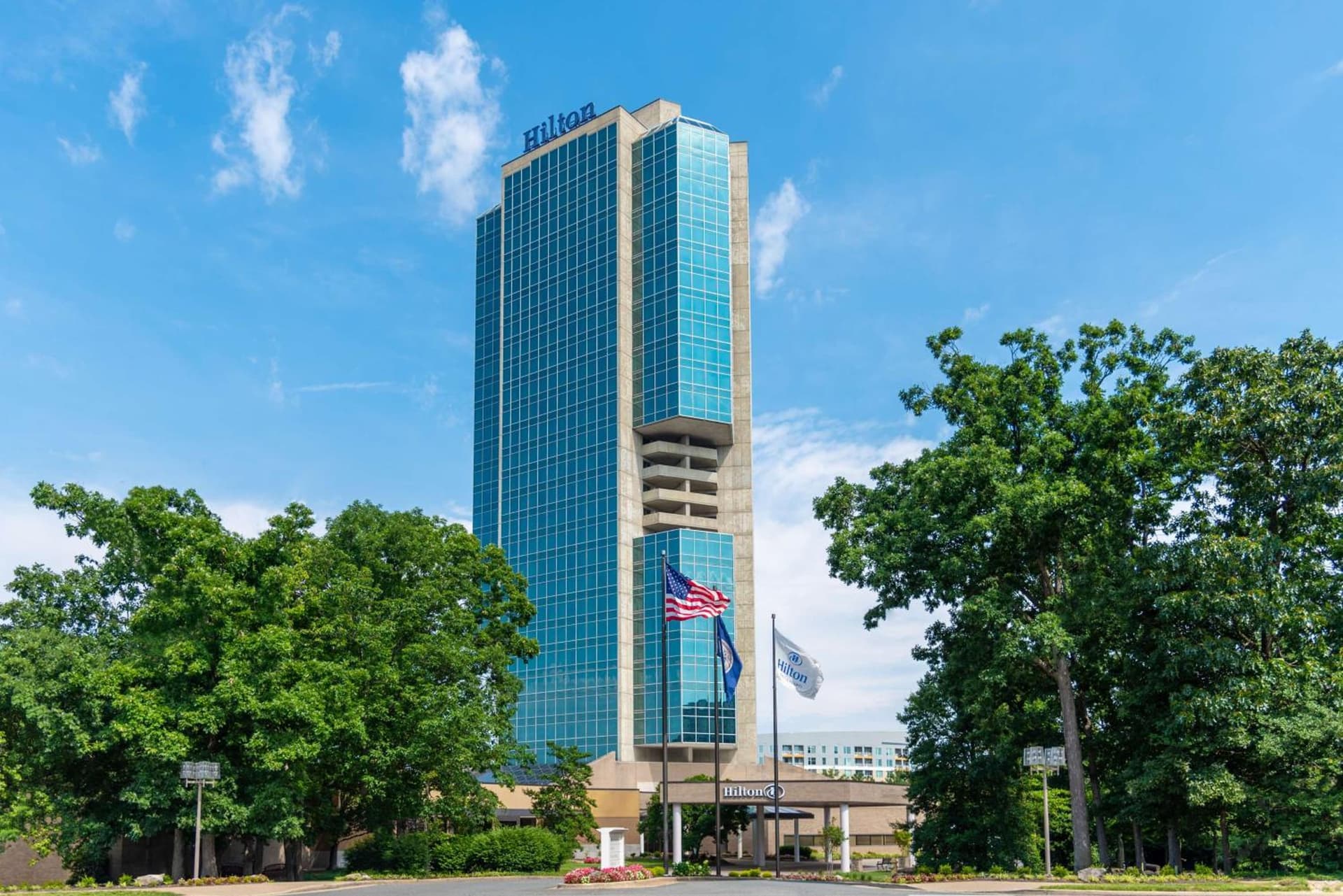 Hilton Alexandria Mark Center gallery photo in Alexandria, VA — image 72