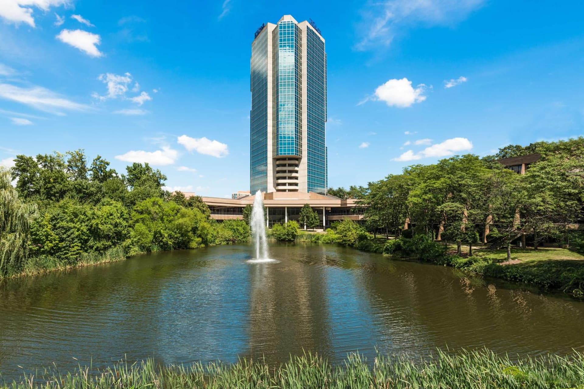 Hilton Alexandria Mark Center gallery photo in Alexandria, VA — image 82