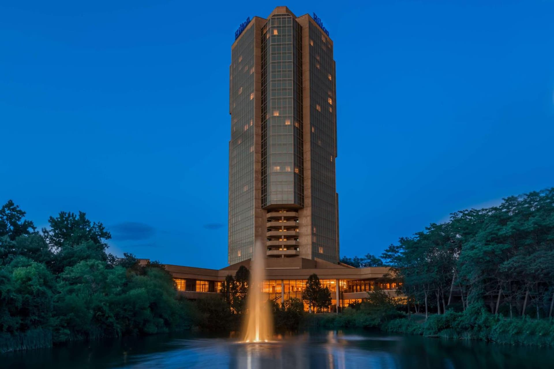 Hilton Alexandria Mark Center gallery photo in Alexandria, VA — image 107