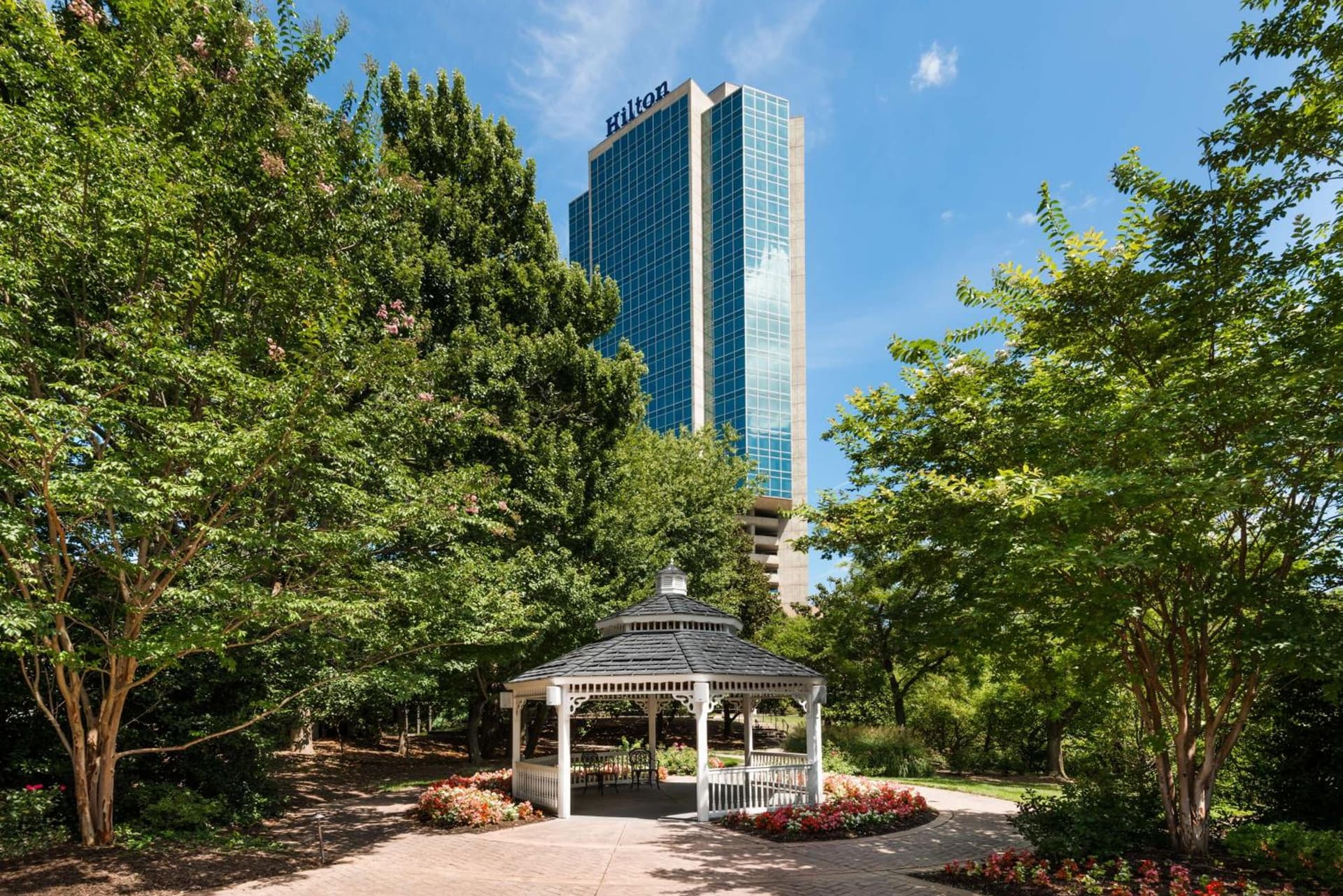 Hilton Alexandria Mark Center gallery photo in Alexandria, VA — image 111