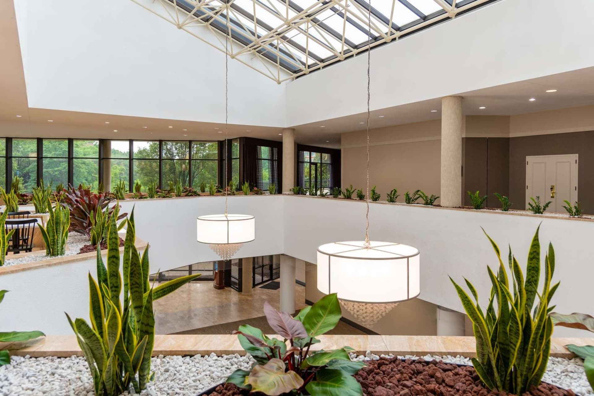Hilton Alexandria Mark Center gallery photo in Alexandria, VA — image 33