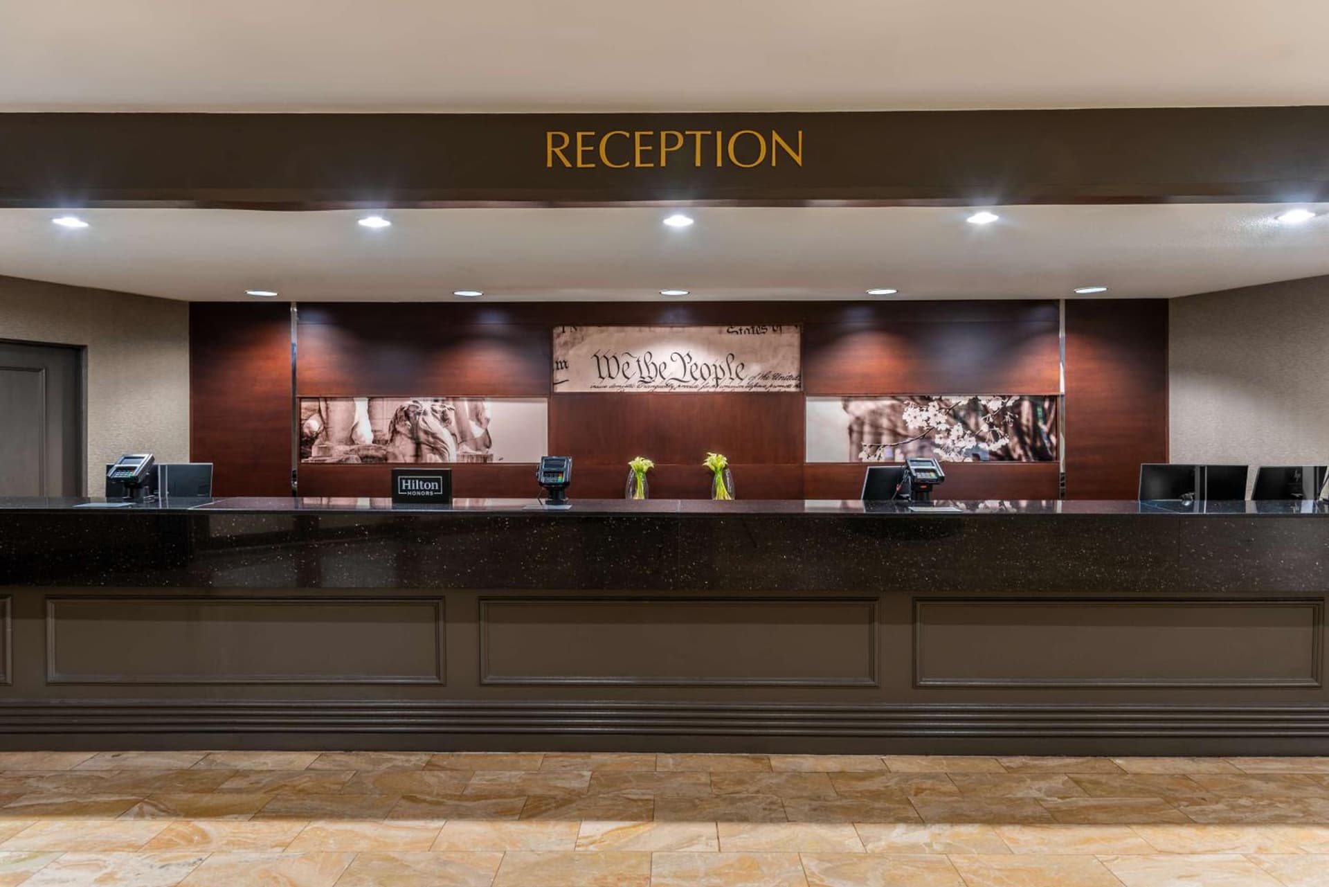 Hilton Alexandria Mark Center gallery photo in Alexandria, VA — image 9
