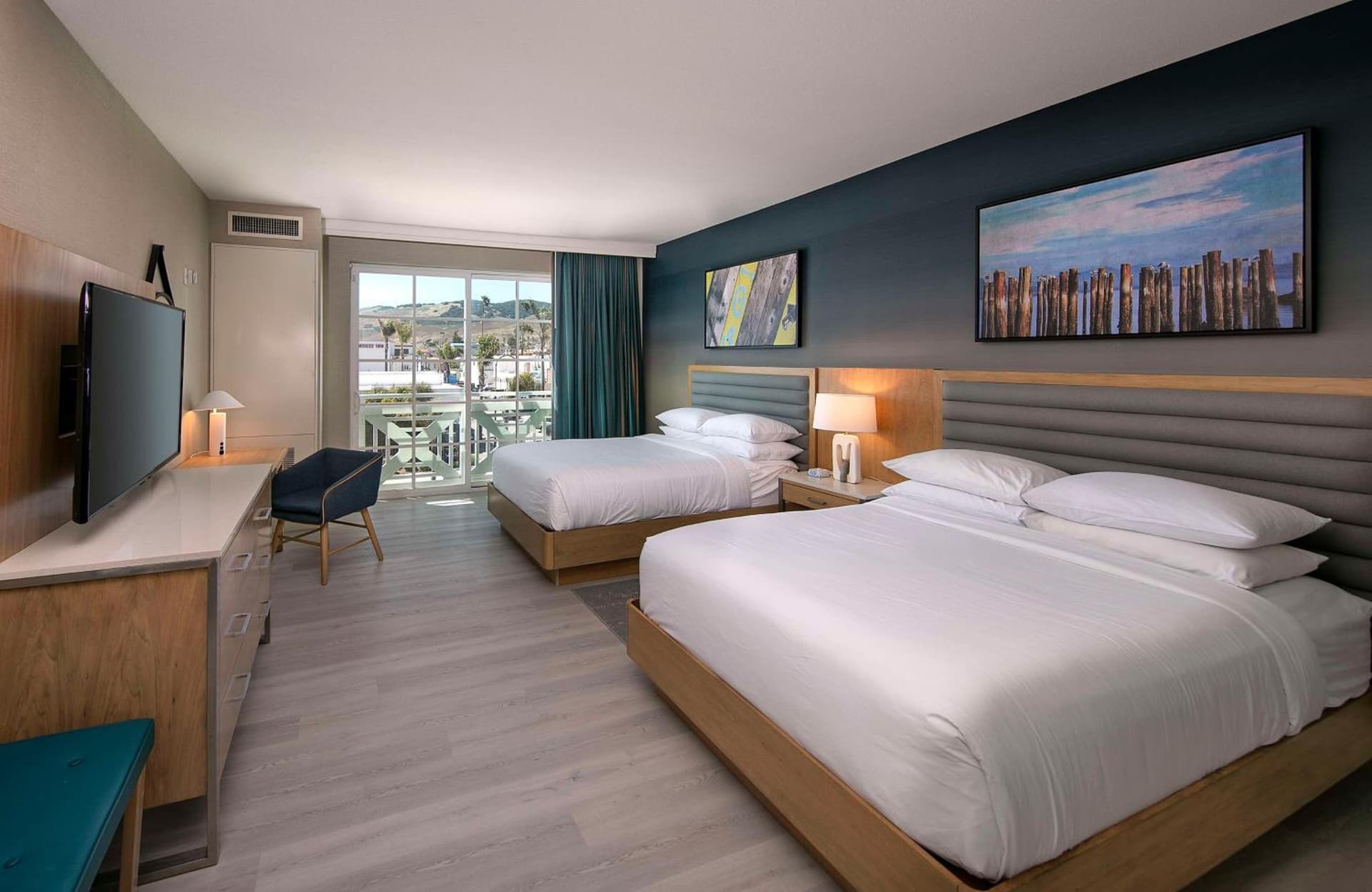 Inn at the Pier Pismo Beach, Curio Collection by Hilton gallery photo in Pismo Beach, CA — image 12