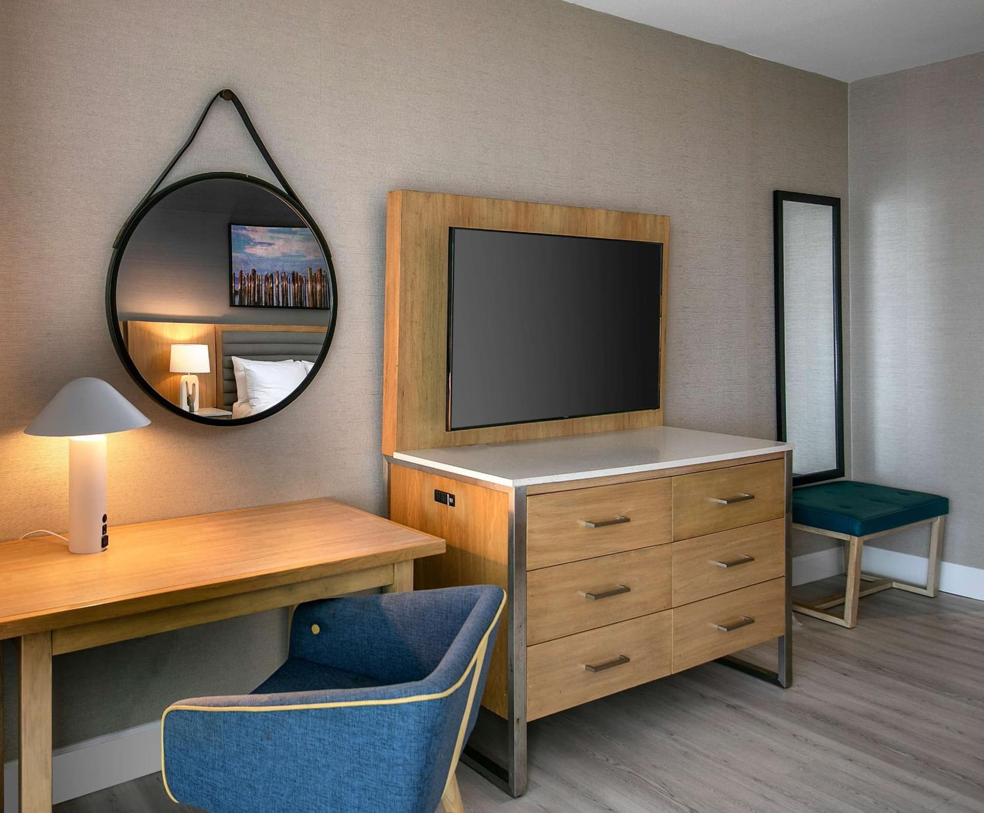 Inn at the Pier Pismo Beach, Curio Collection by Hilton gallery photo in Pismo Beach, CA — image 34