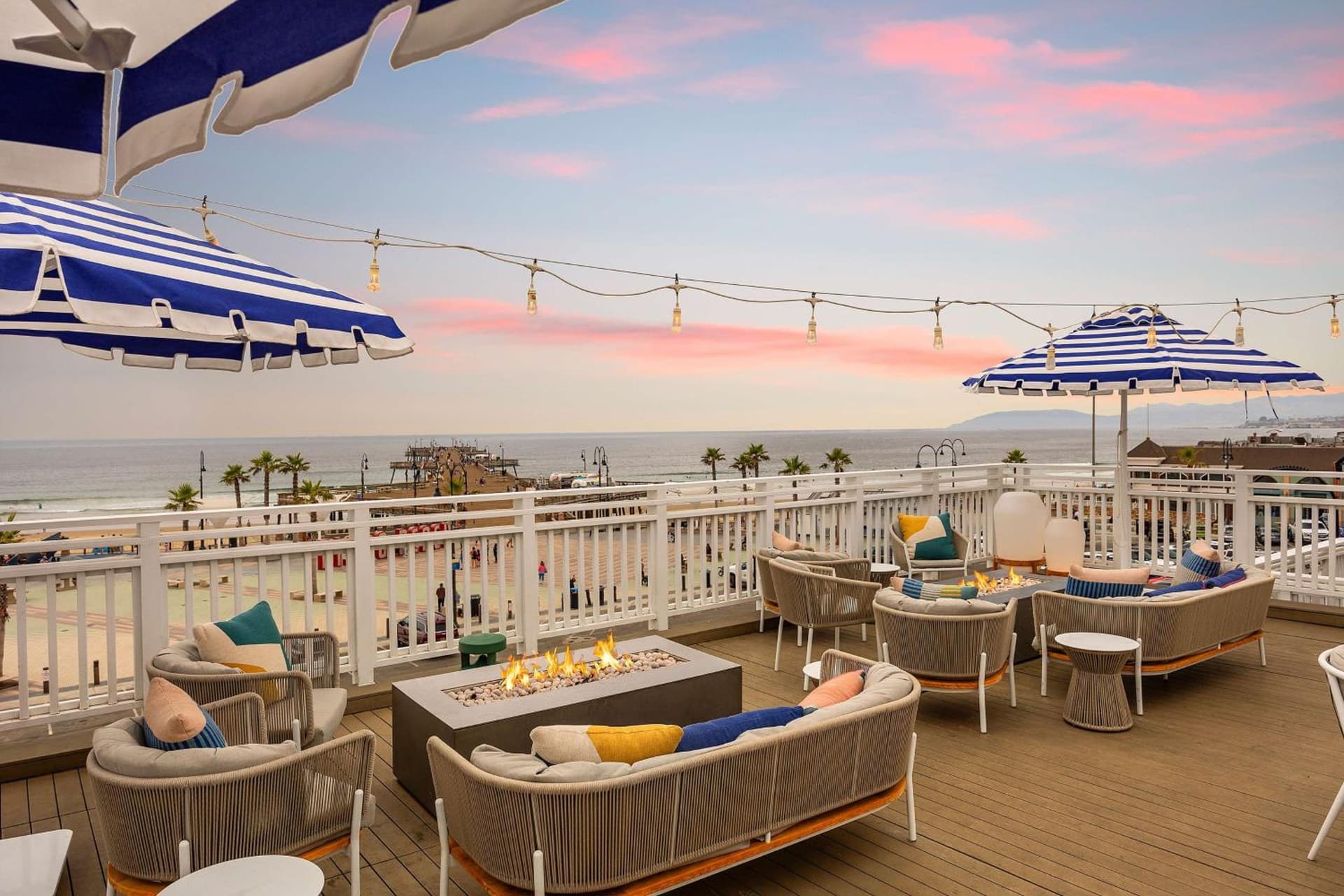 Inn at the Pier Pismo Beach, Curio Collection by Hilton gallery photo in Pismo Beach, CA — image 19