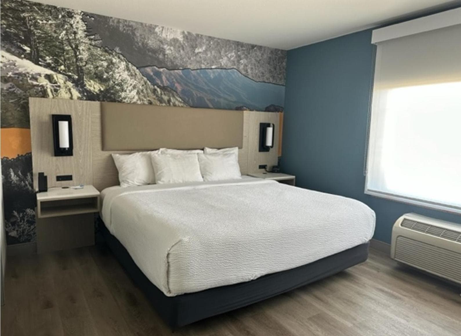 La Quinta Inn & Suites by Wyndham Albuquerque Midtown gallery photo in Albuquerque, NM — image 20