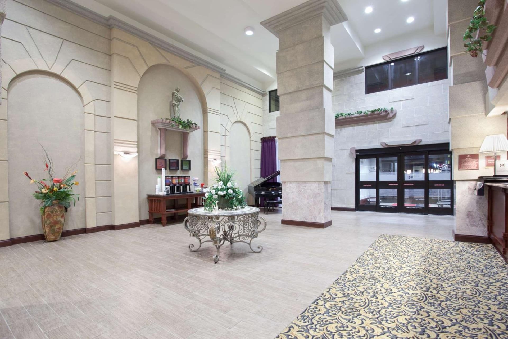 Hampton Inn Bowling Green gallery photo in Bowling Green, OH — image 13