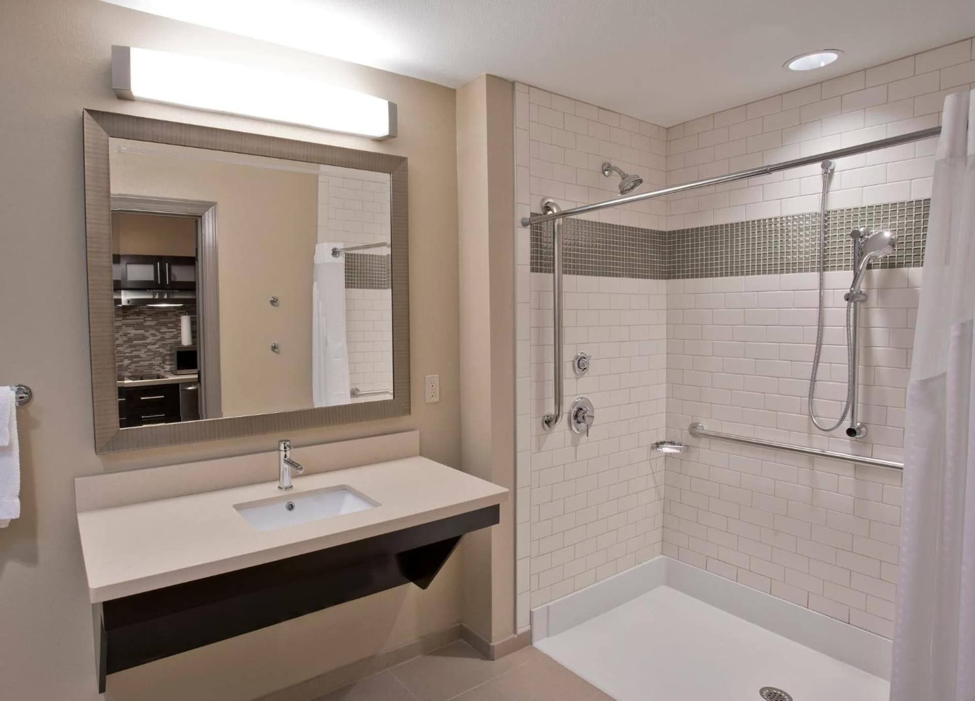 Staybridge Suites Baltimore - Inner Harbor by IHG gallery photo in Baltimore, MD — image 68