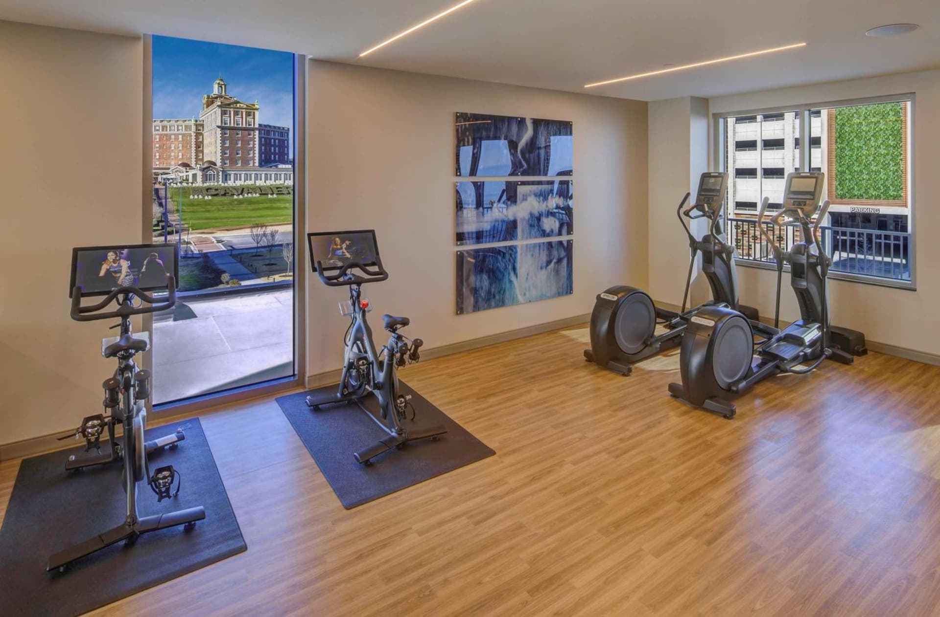 Embassy Suites By Hilton Virginia Beach Oceanfront Resort gallery photo in Virginia Beach, VA — image 23