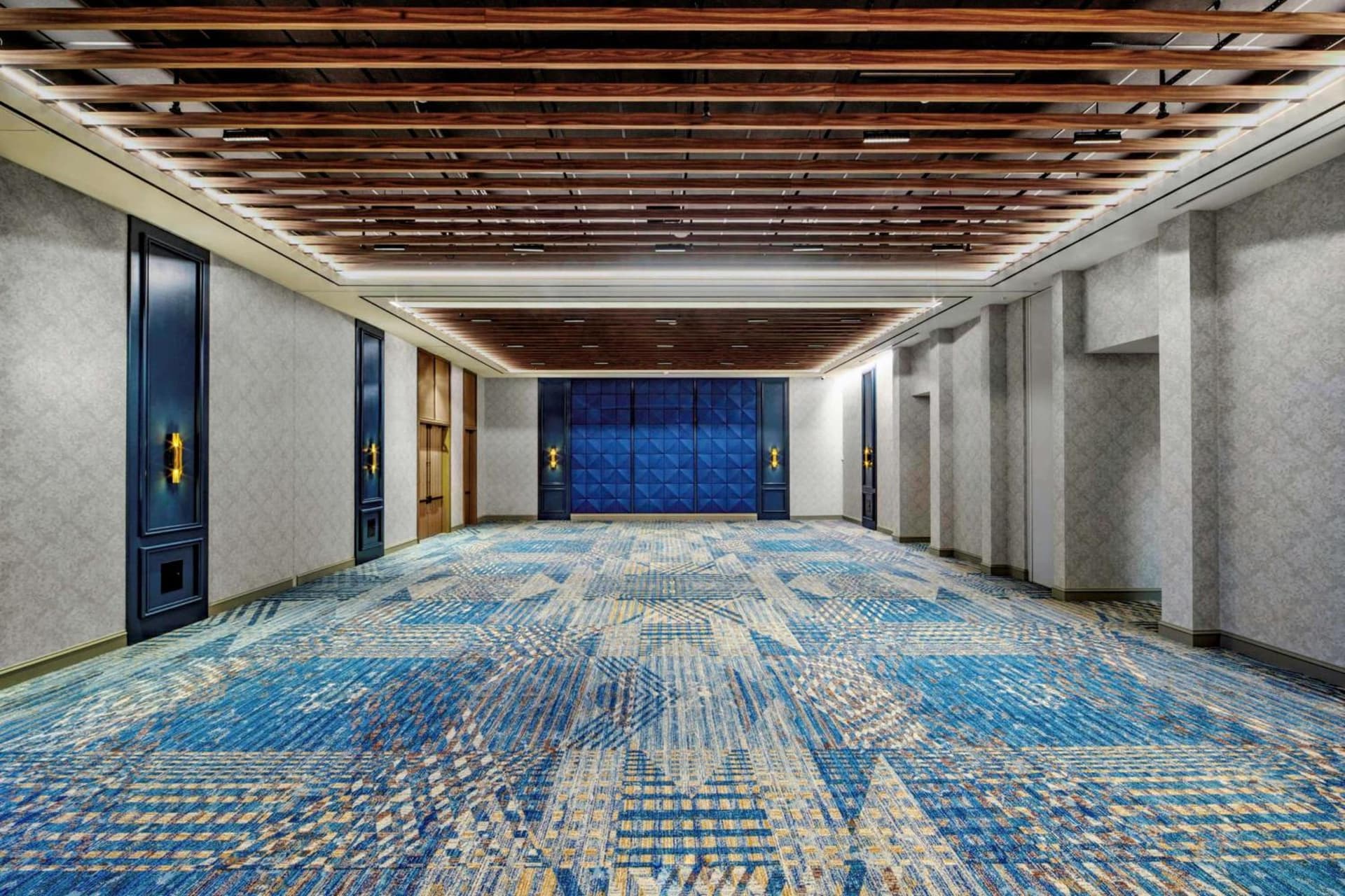 Embassy Suites By Hilton Virginia Beach Oceanfront Resort gallery photo in Virginia Beach, VA — image 99