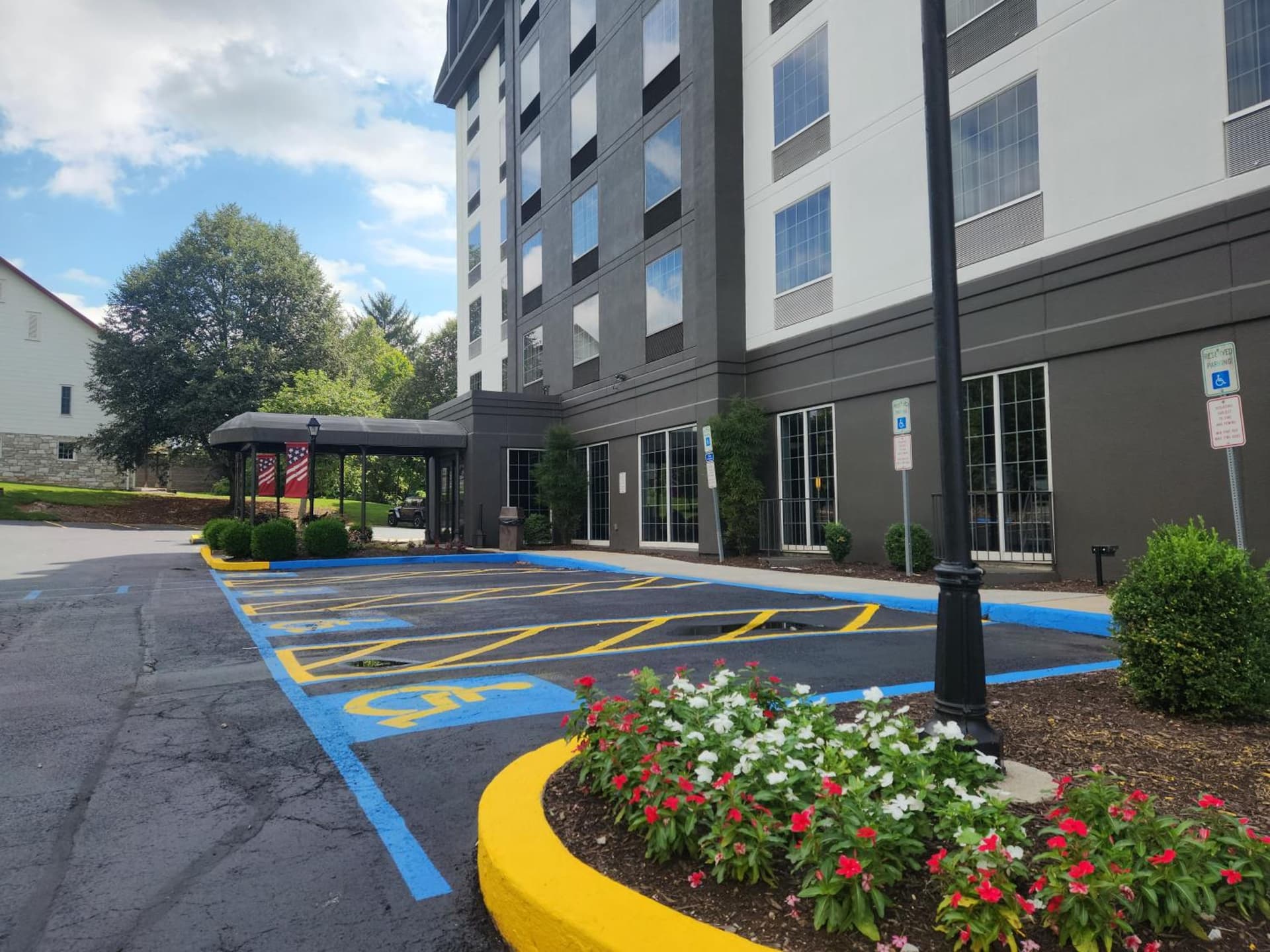 Best Western Chocolate Inn at the Park gallery photo in Hershey, PA — image 7