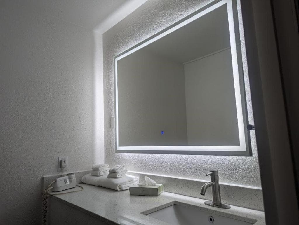 Quality Inn & Suites Northampton - Amherst gallery photo in Northampton, MA — image 16
