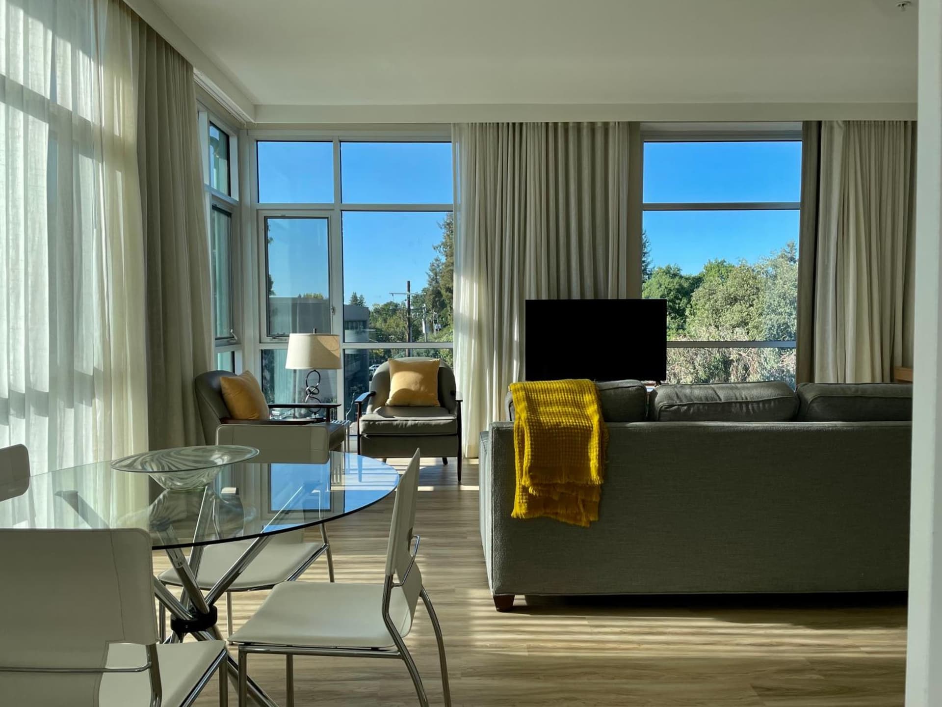 Art House Hotel gallery photo in Santa Rosa, CA — image 17