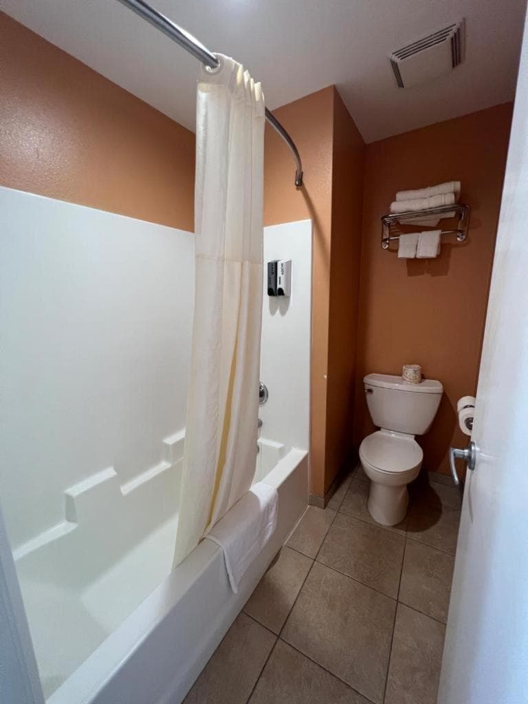 Rancho California Inn Temecula interior in Temecula, CA — gallery photo 2