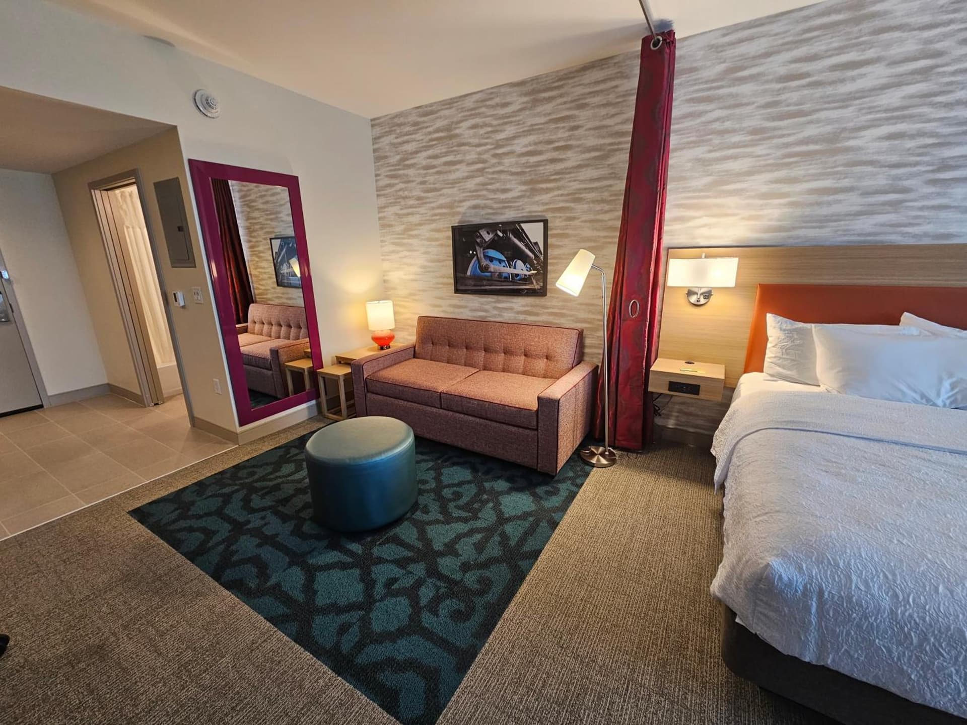 Home2 Suites By Hilton Allentown Bethlehem Airport gallery photo in Bethlehem, PA — image 25