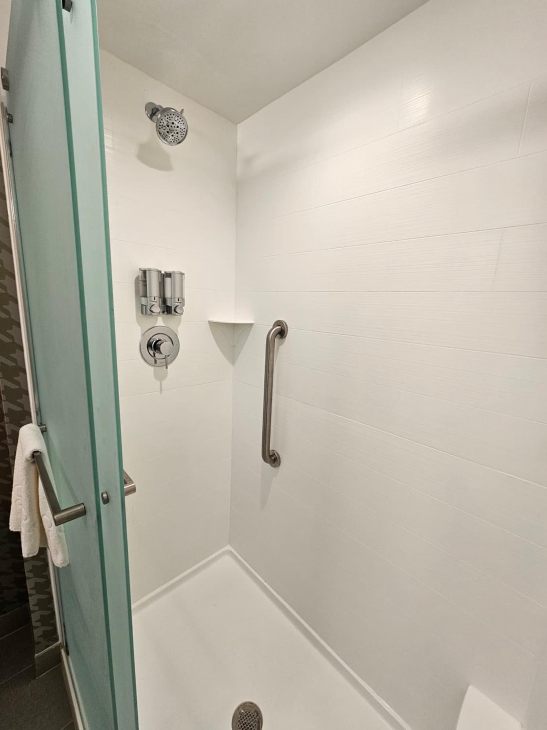 Home2 Suites By Hilton Allentown Bethlehem Airport gallery photo in Bethlehem, PA — image 16