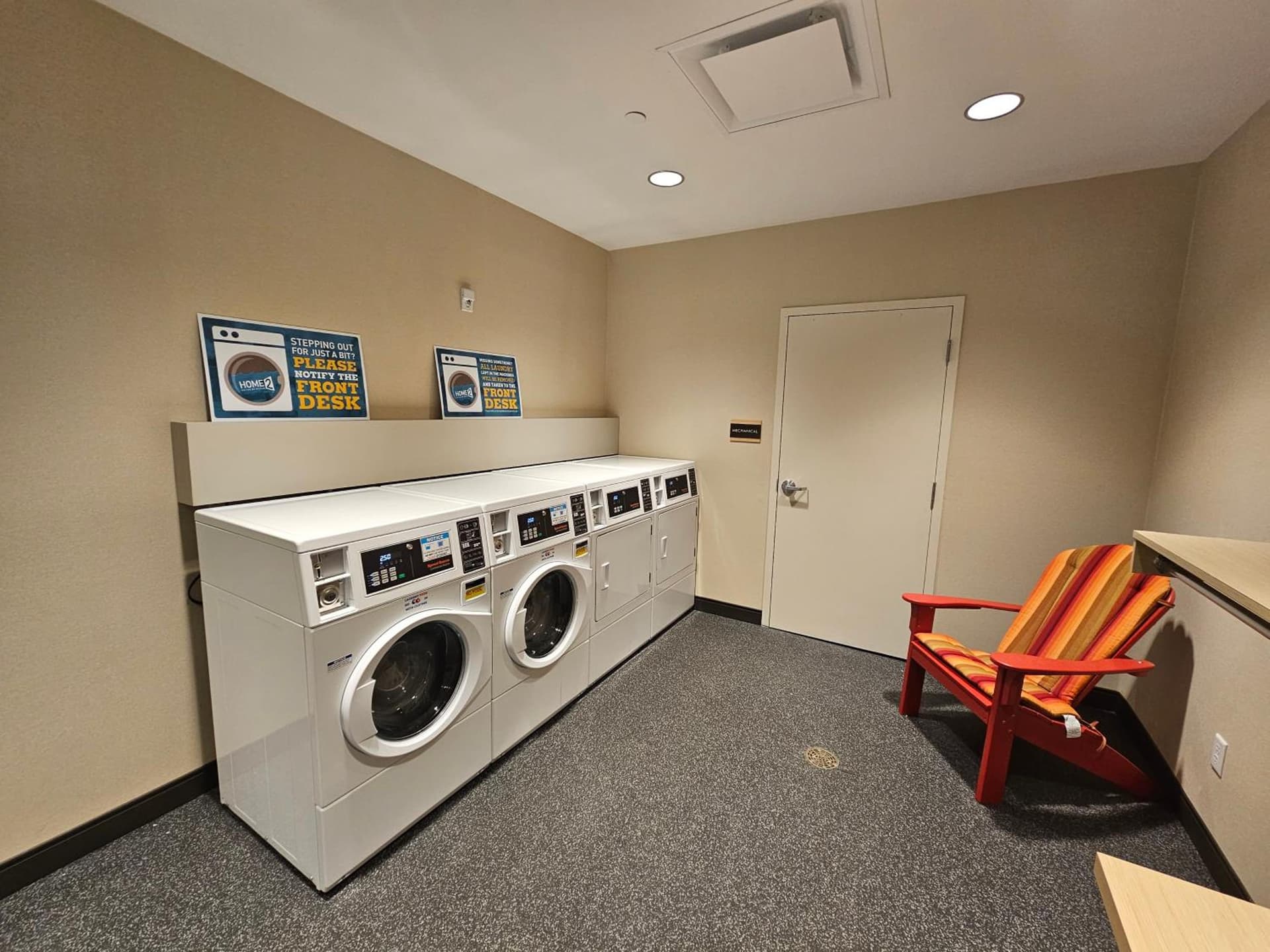 Home2 Suites By Hilton Allentown Bethlehem Airport gallery photo in Bethlehem, PA — image 4