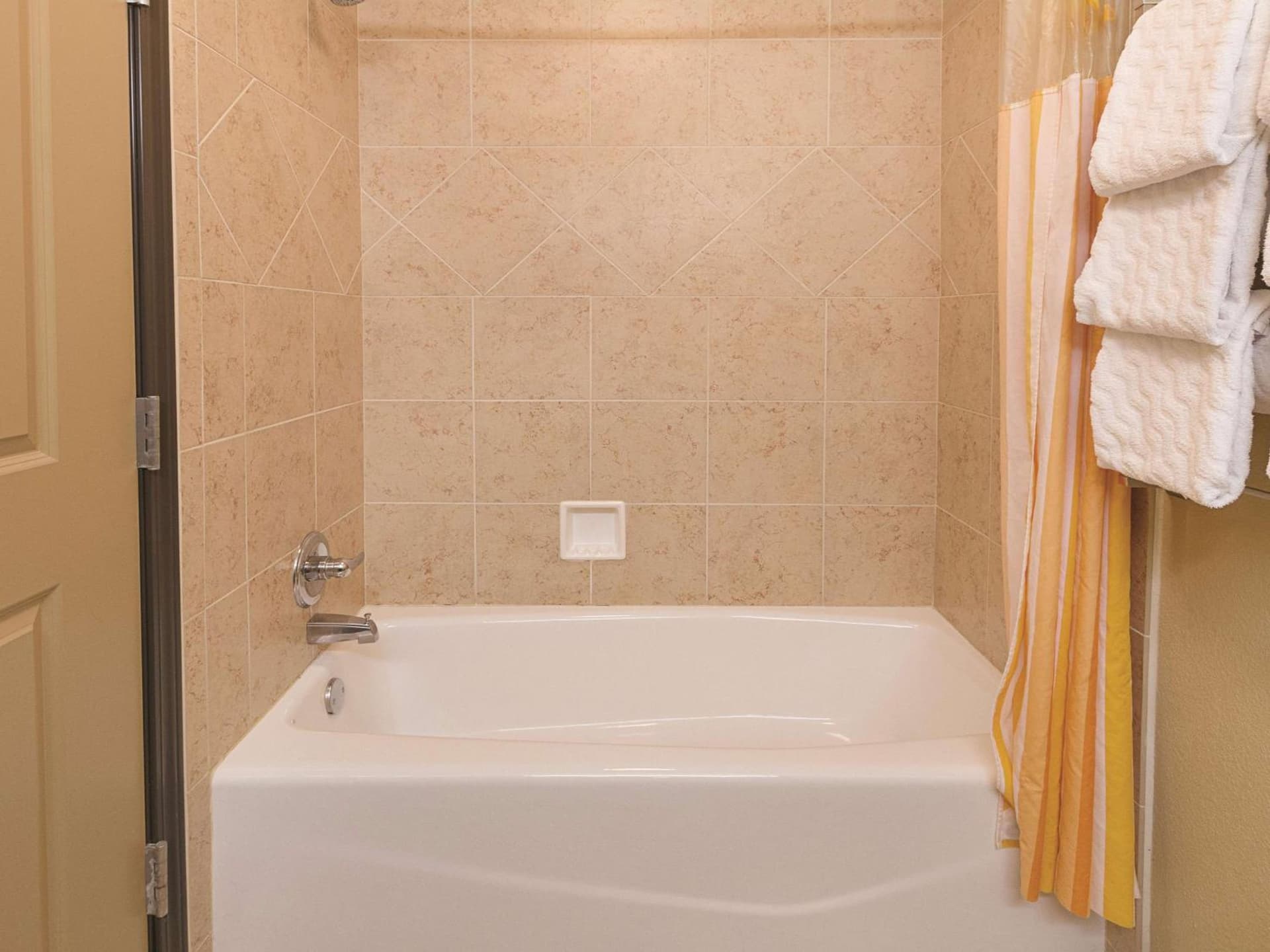 La Quinta by Wyndham Woodway - Waco South gallery photo in Waco, TX — image 57