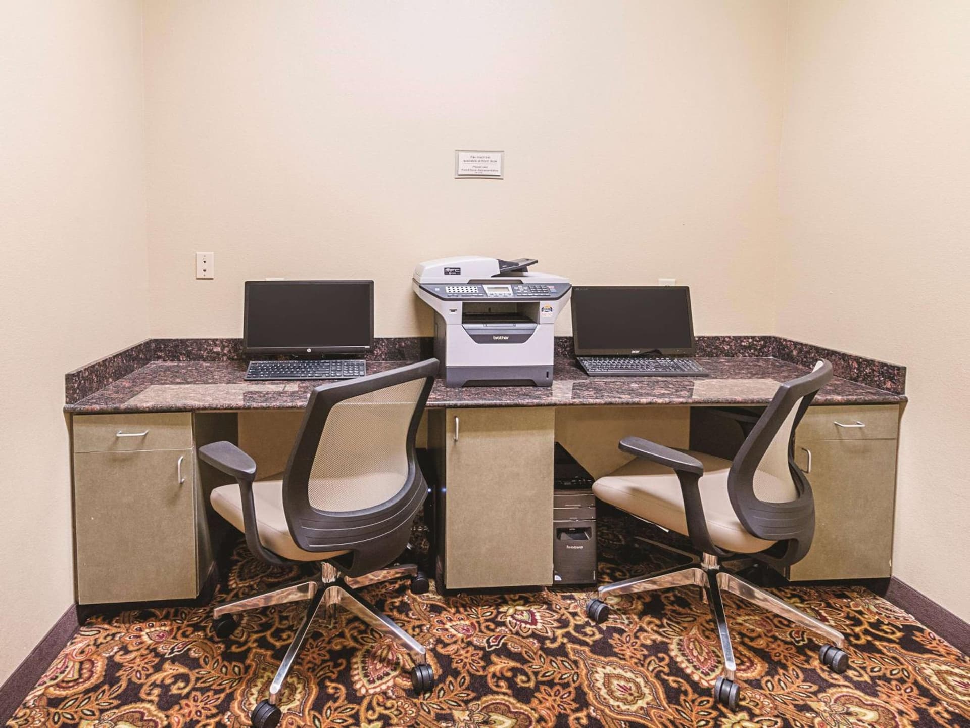La Quinta by Wyndham Woodway - Waco South gallery photo in Waco, TX — image 38