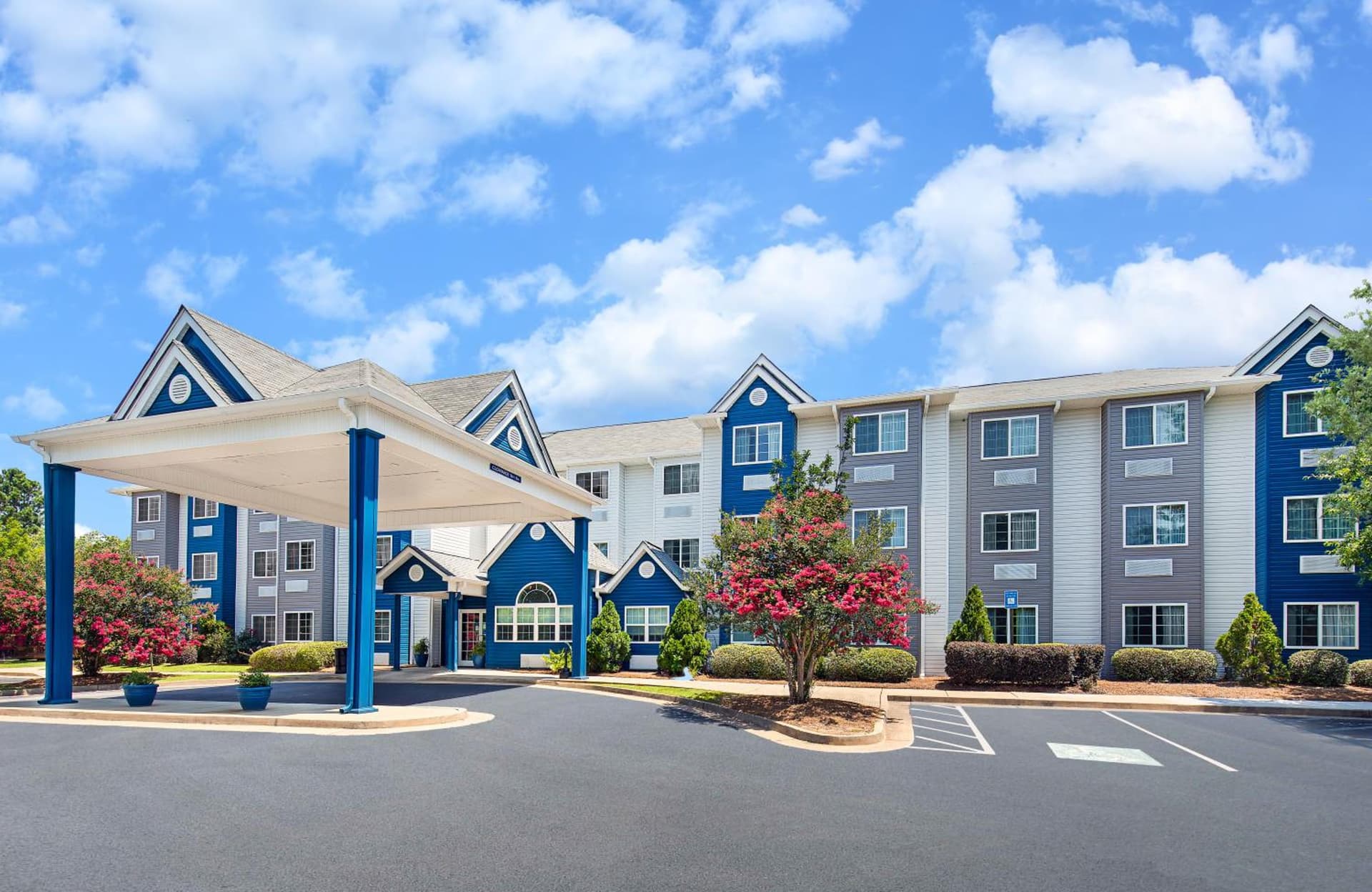 Microtel Inn & Suites Columbus North gallery photo in Columbus, GA — image 27