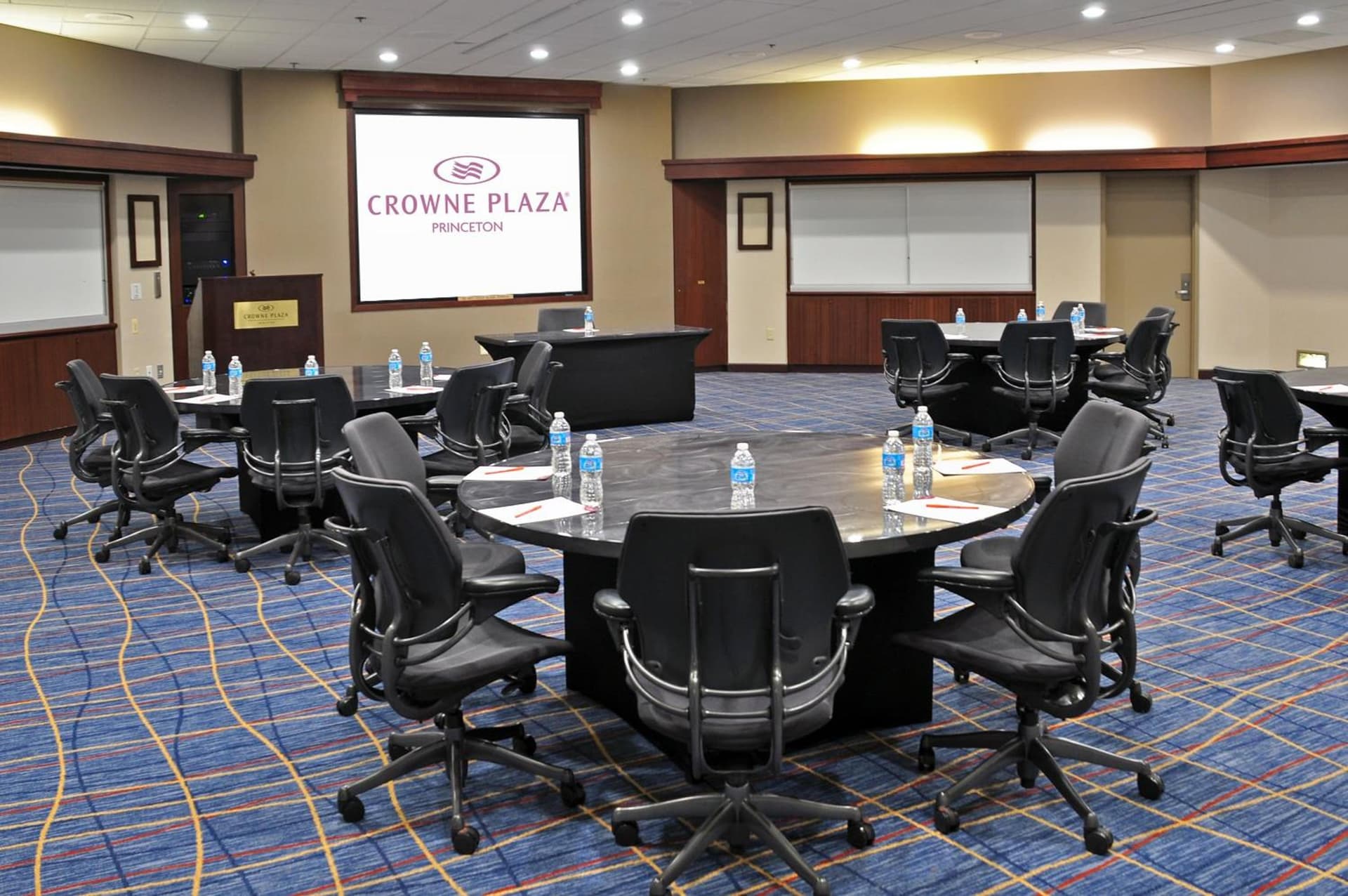 Crowne Plaza Princeton - Conference Center by IHG gallery photo in Princeton, NJ — image 14
