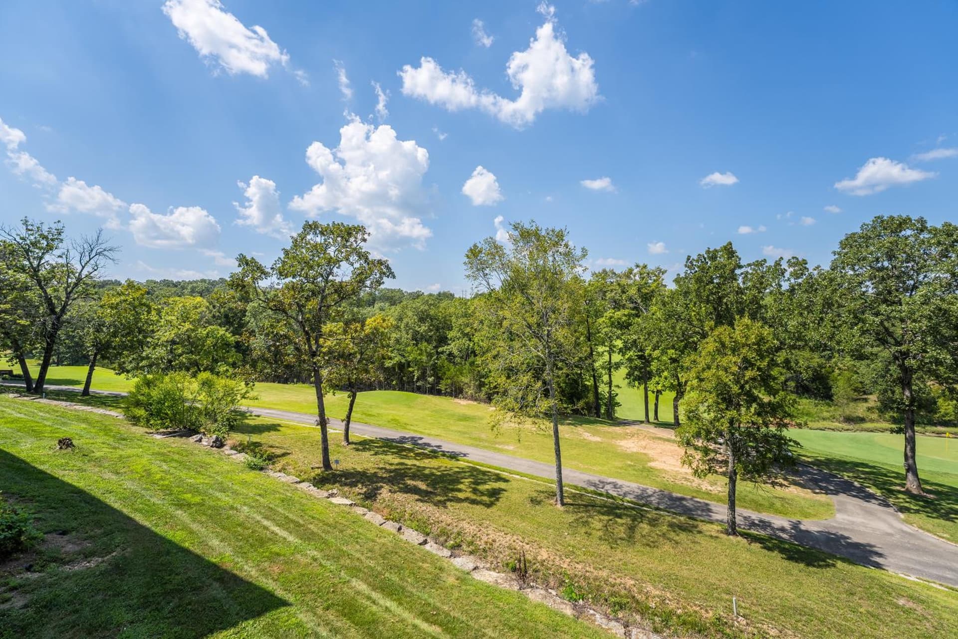 1037 Branson Luxury Retreat-Golf view-Silver Dollar city property views in Branson West, MO — gallery photo 3