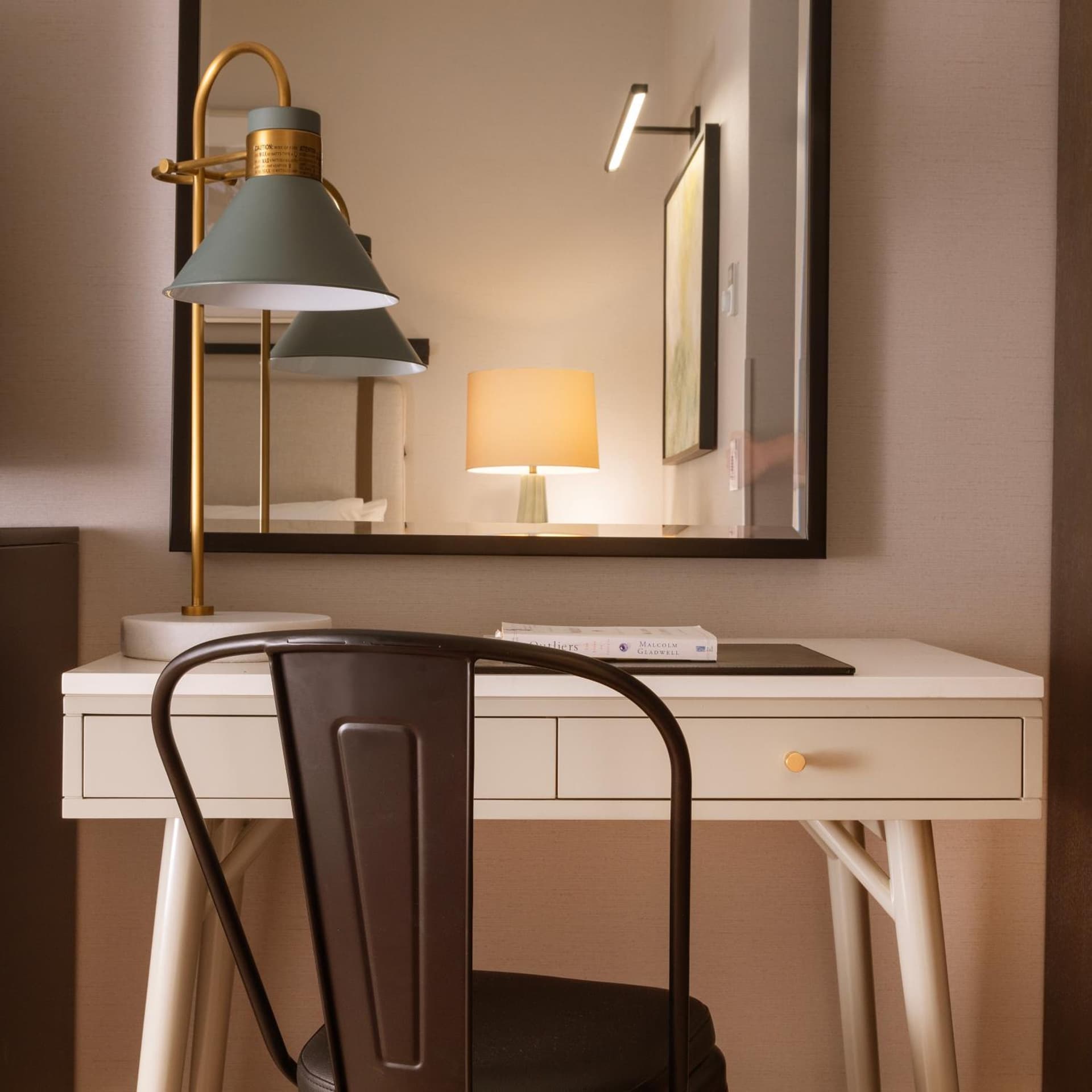 The Cottages Hotel gallery photo in Menlo Park, CA — image 17