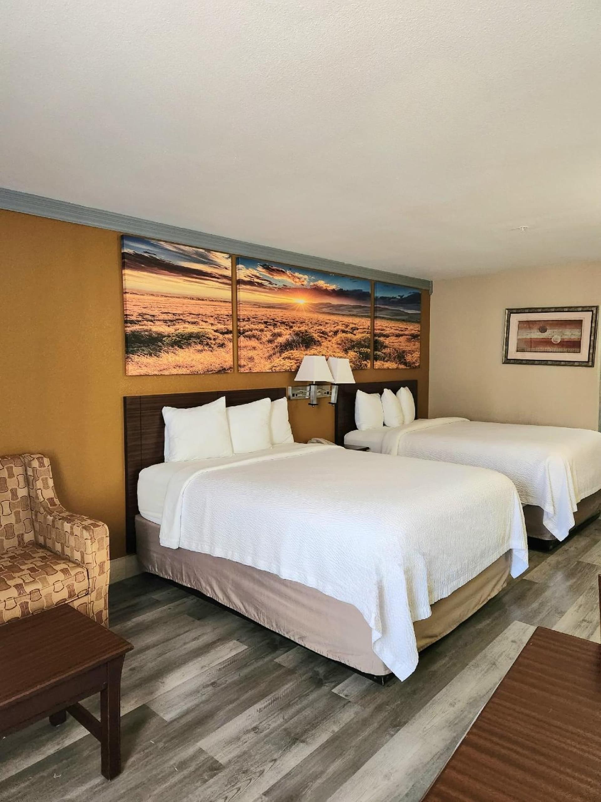 Days Inn by Wyndham Rosenberg gallery photo in Rosenberg, TX — image 26