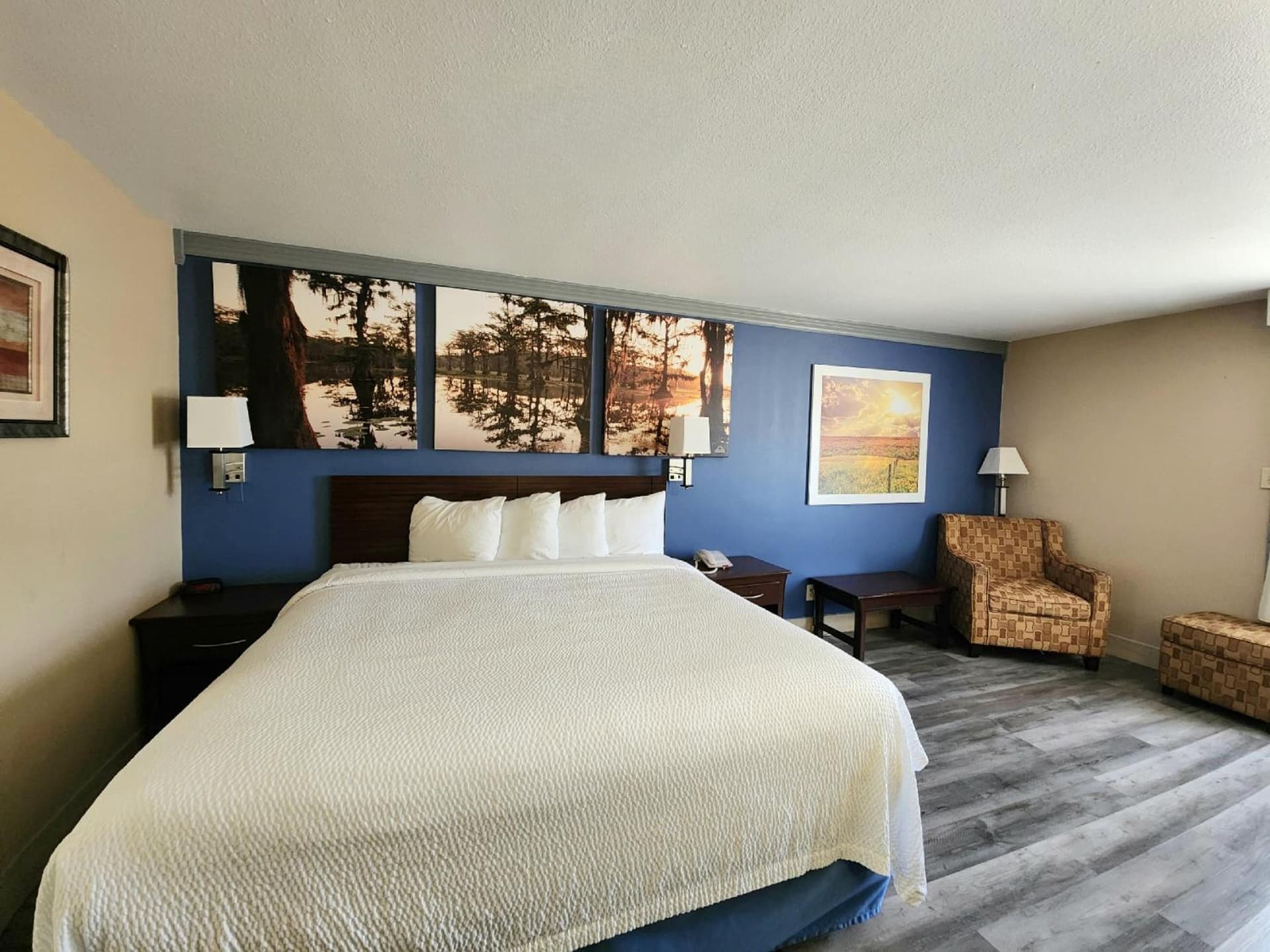 Days Inn by Wyndham Rosenberg gallery photo in Rosenberg, TX — image 16