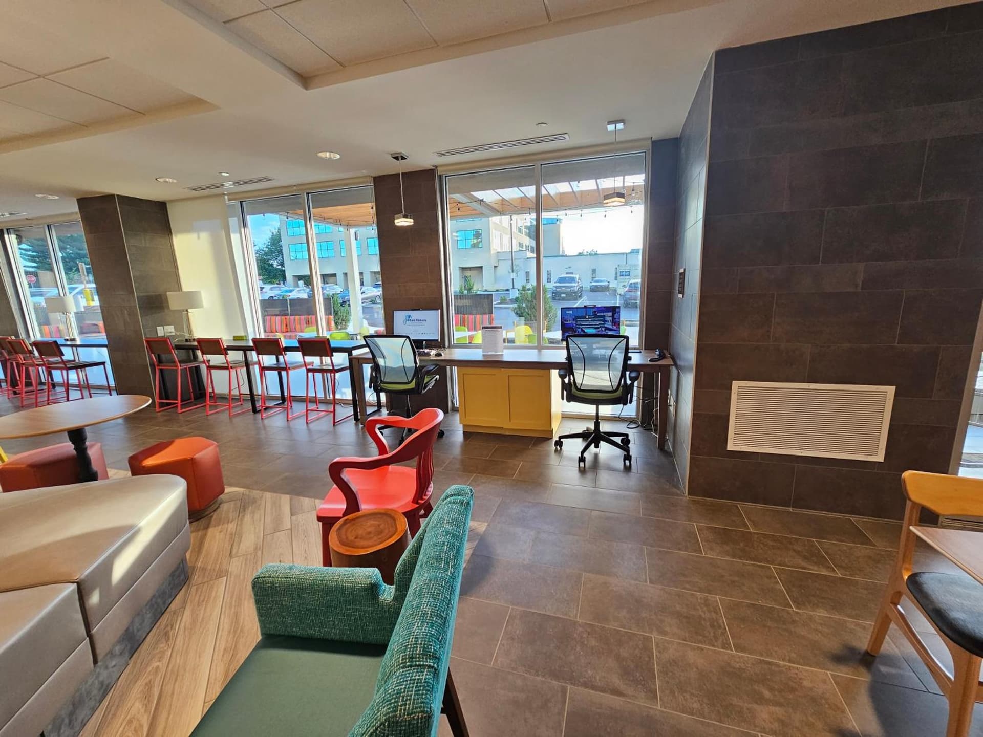 Home2 Suites By Hilton Allentown Bethlehem Airport gallery photo in Bethlehem, PA — image 18