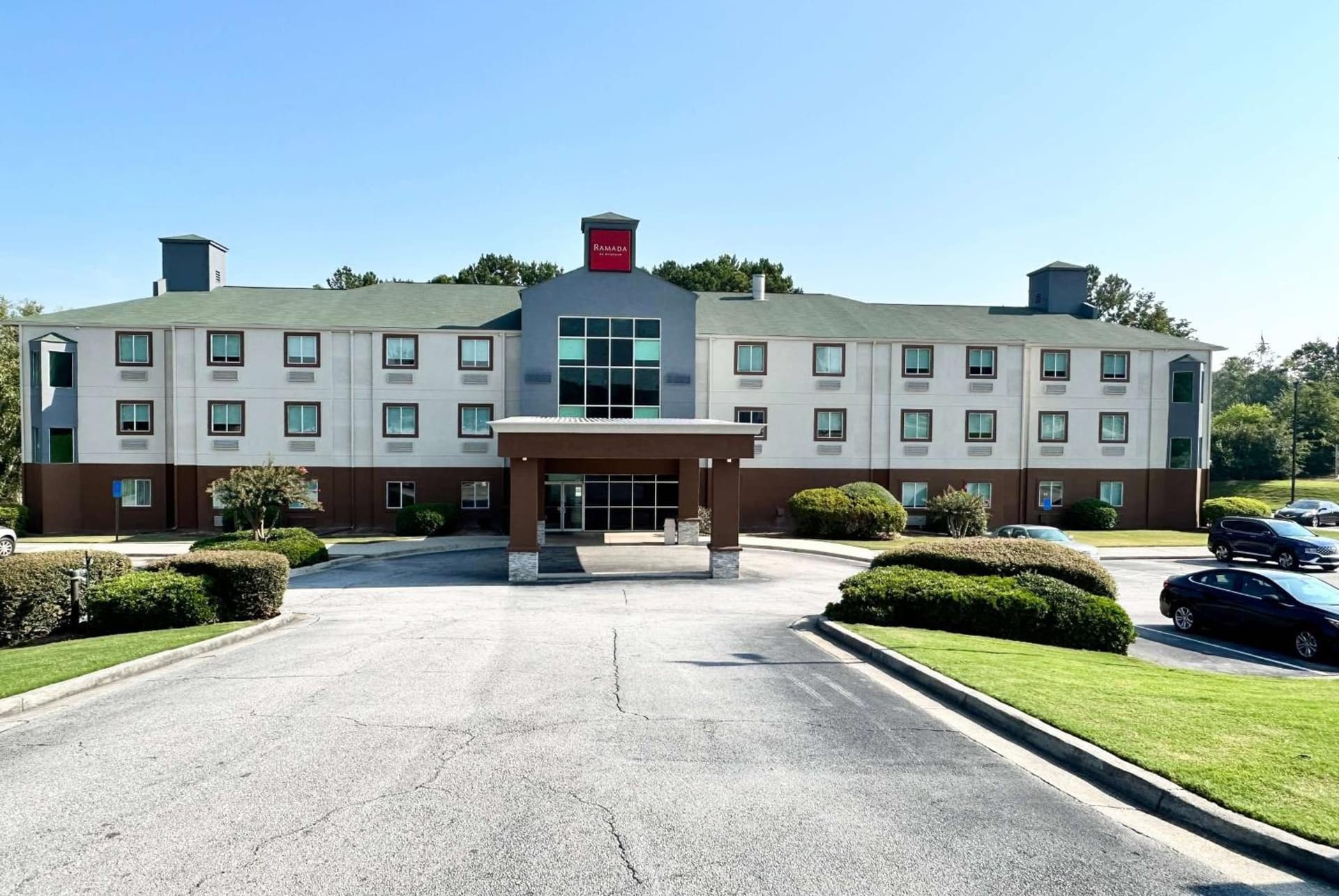 Ramada by Wyndham Lithia Springs Atlanta interior in Lithia Springs, GA — gallery photo 2
