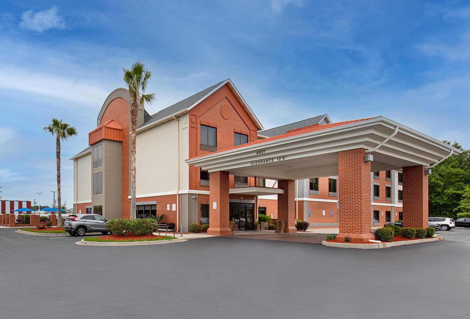 Holiday Inn Express Savannah South I-95 Richmond Hill by IHG featured exterior or lobby in Richmond Hill, GA — similar hotel