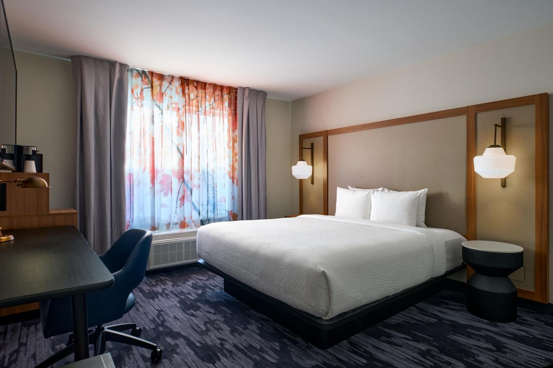 Fairfield Inn and Suites by Marriott Winchester interior in Winchester, VA — gallery photo 2