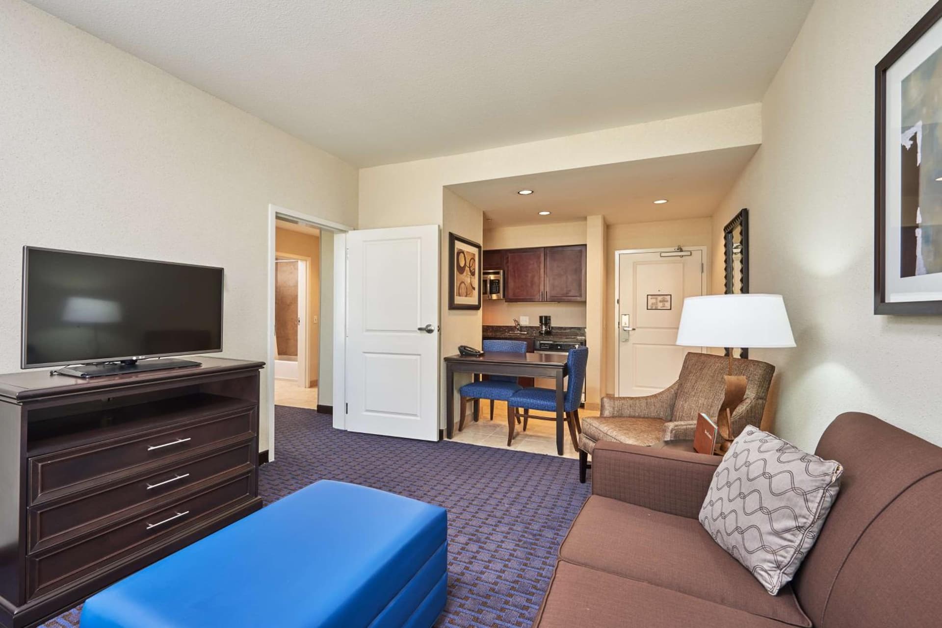 Homewood Suites Odessa property views in Odessa, TX — gallery photo 3