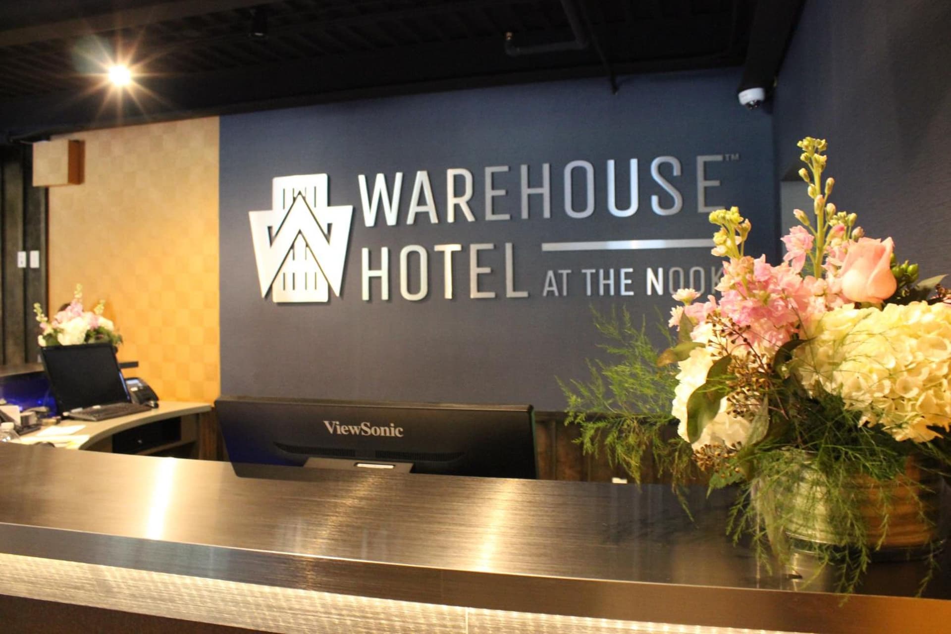 Warehouse Hotel at The Nook gallery photo in Manheim, PA — image 17