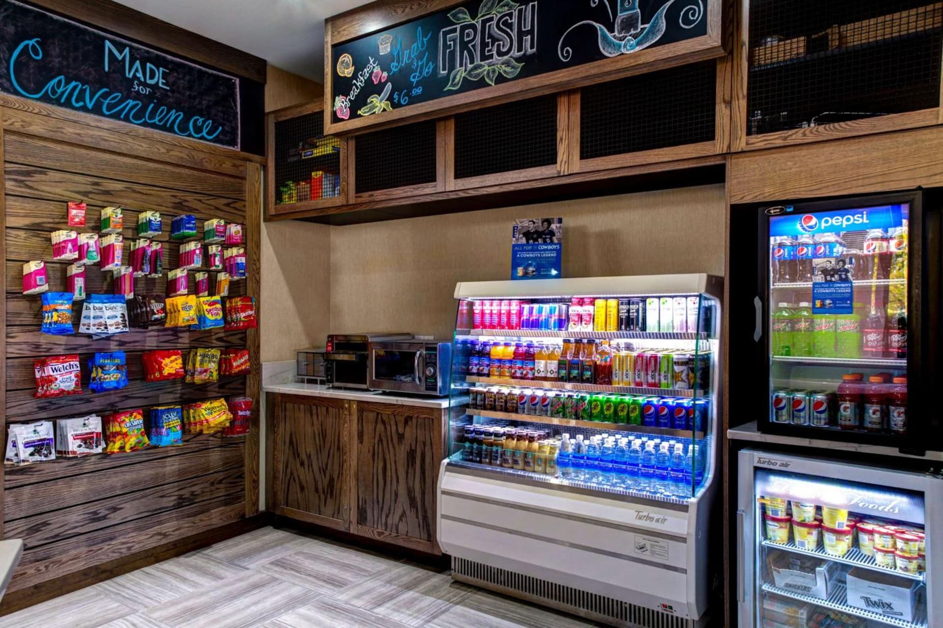 Doubletree by Hilton Arlington DFW South gallery photo in Arlington, TX — image 7