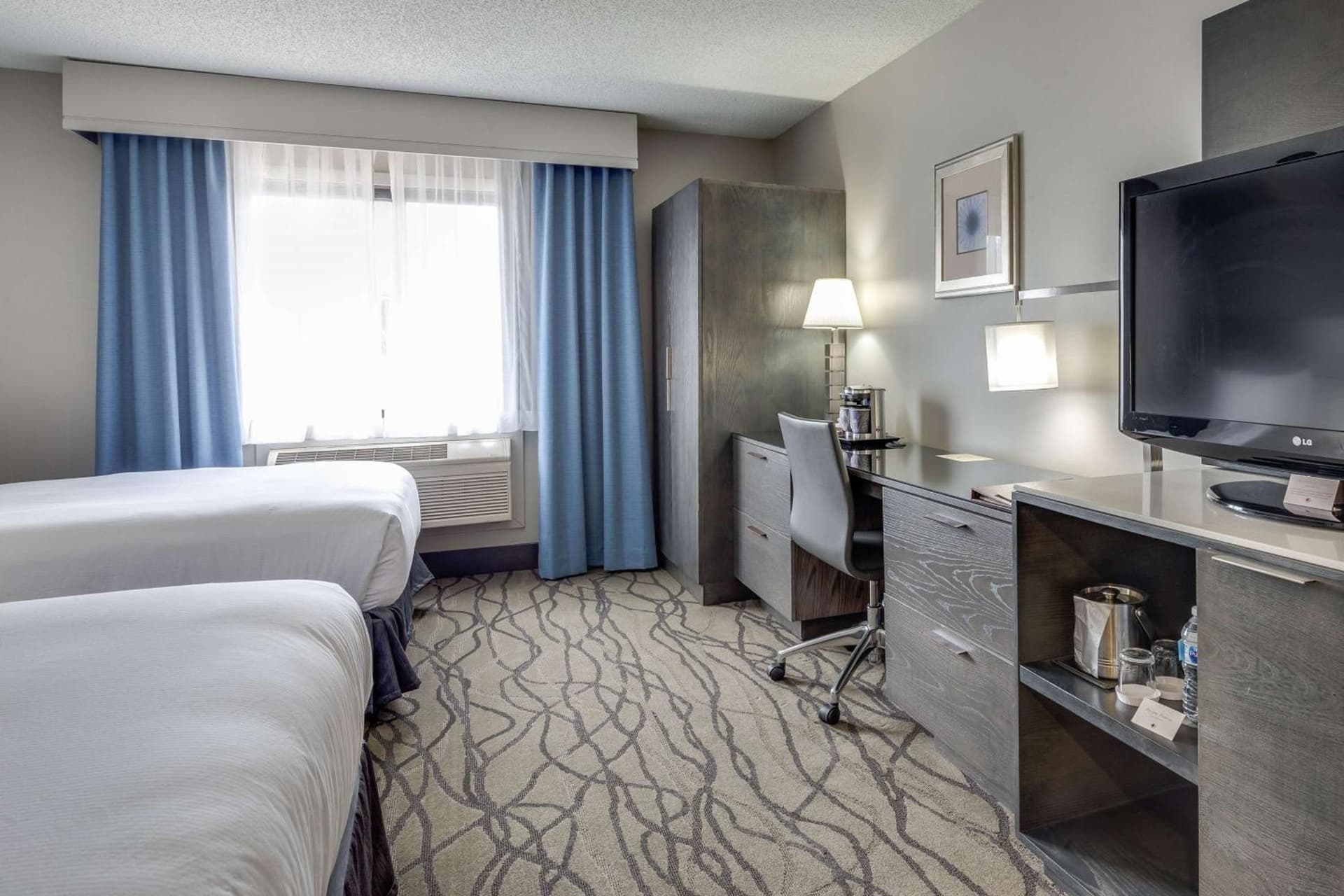 DoubleTree by Hilton Racine Harbourwalk gallery photo in Racine, WI — image 55