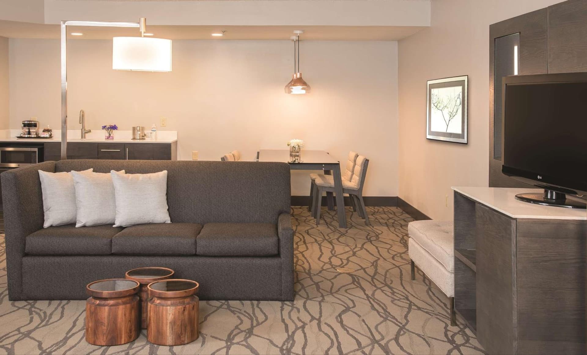 DoubleTree by Hilton Racine Harbourwalk gallery photo in Racine, WI — image 15