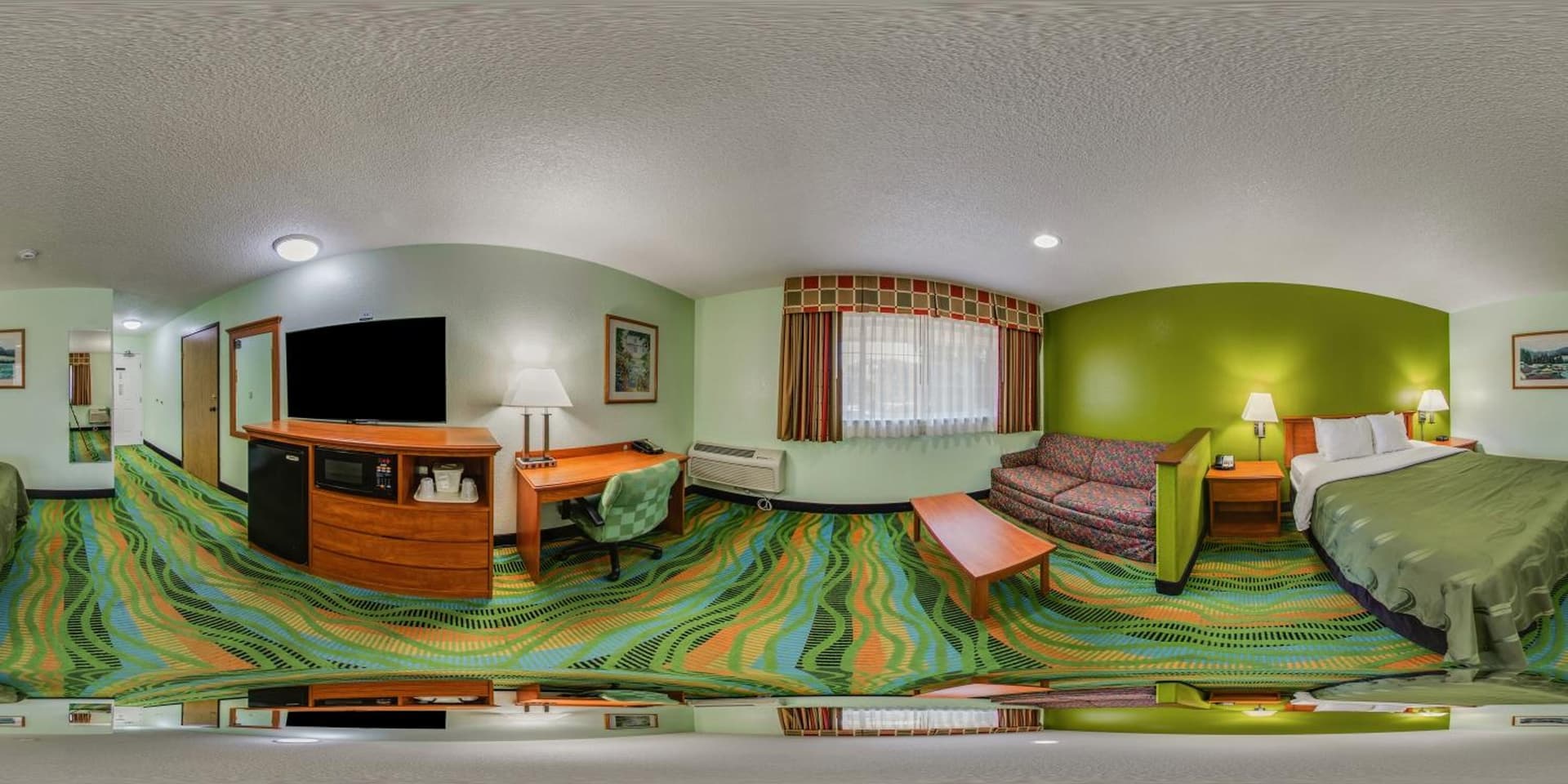 Quality Inn & Suites Medford Airport gallery photo in Medford, OR — image 12