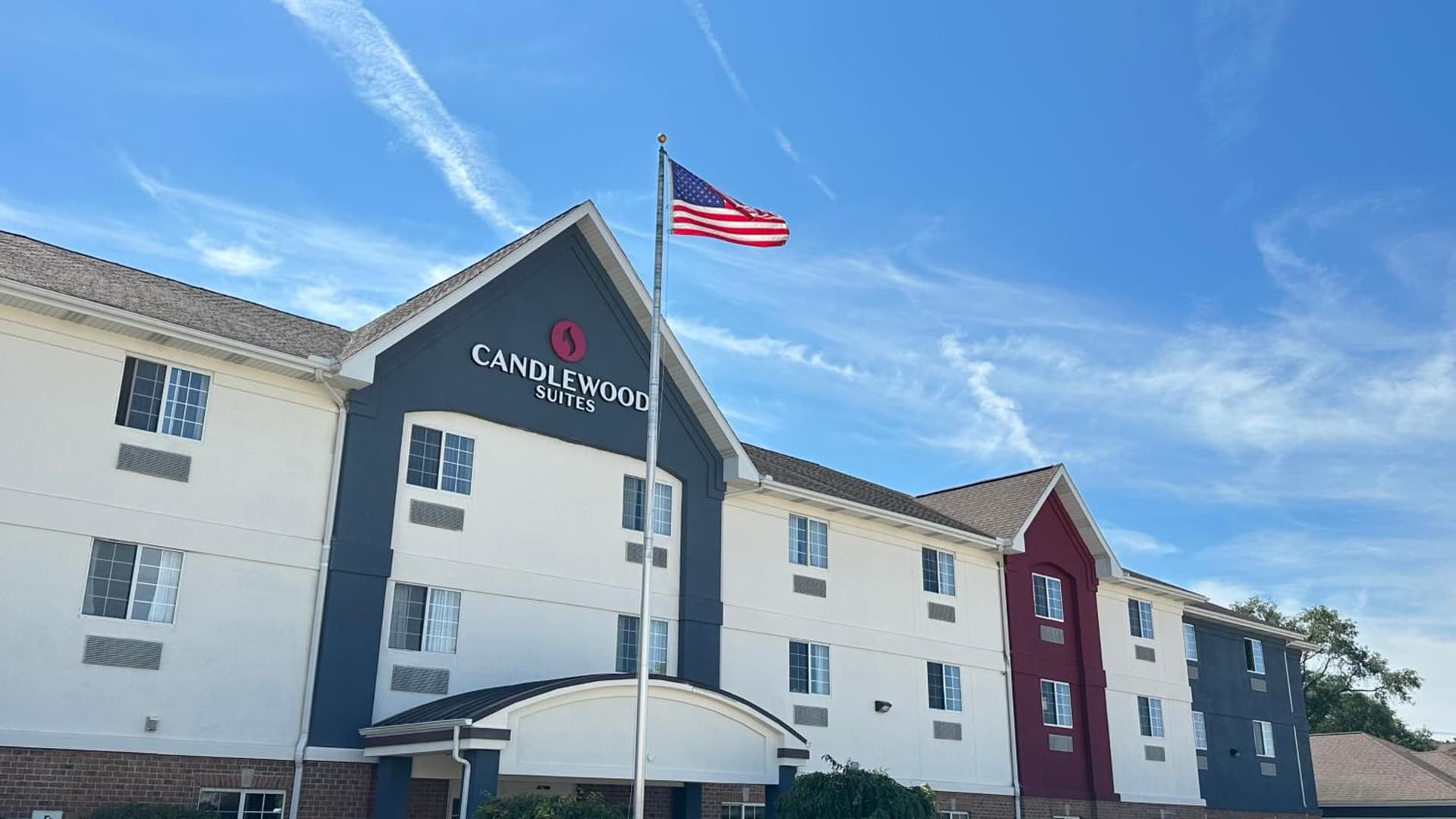 Candlewood Suites South Bend Airport by IHG interior in South Bend, IN — gallery photo 2