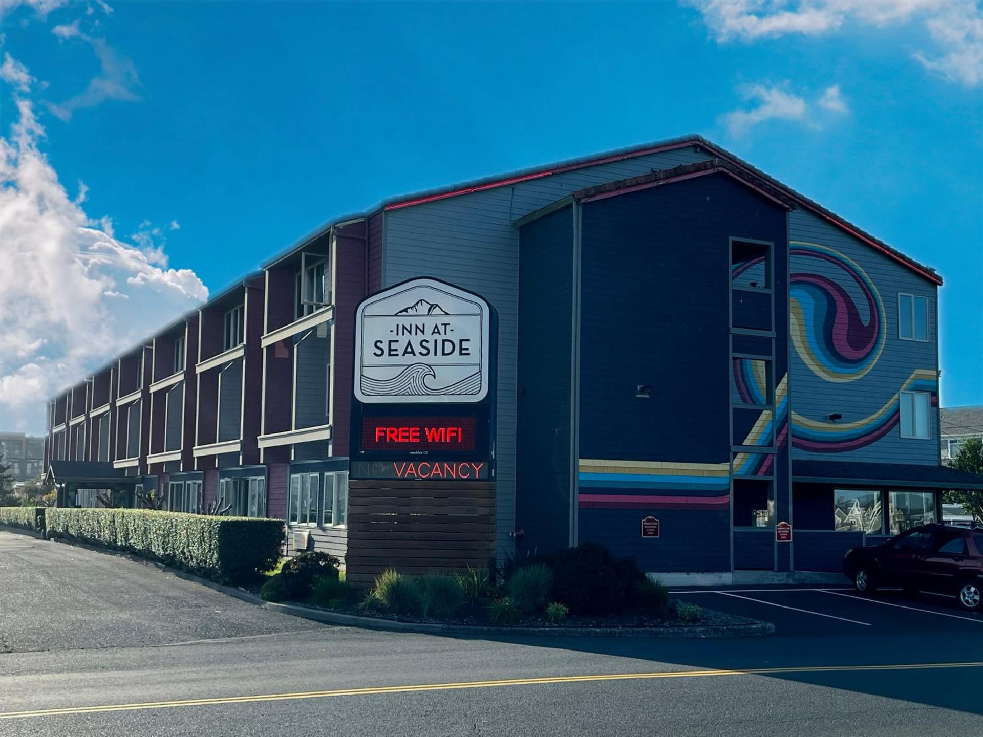 Inn at Seaside interior in Seaside, OR — gallery photo 2