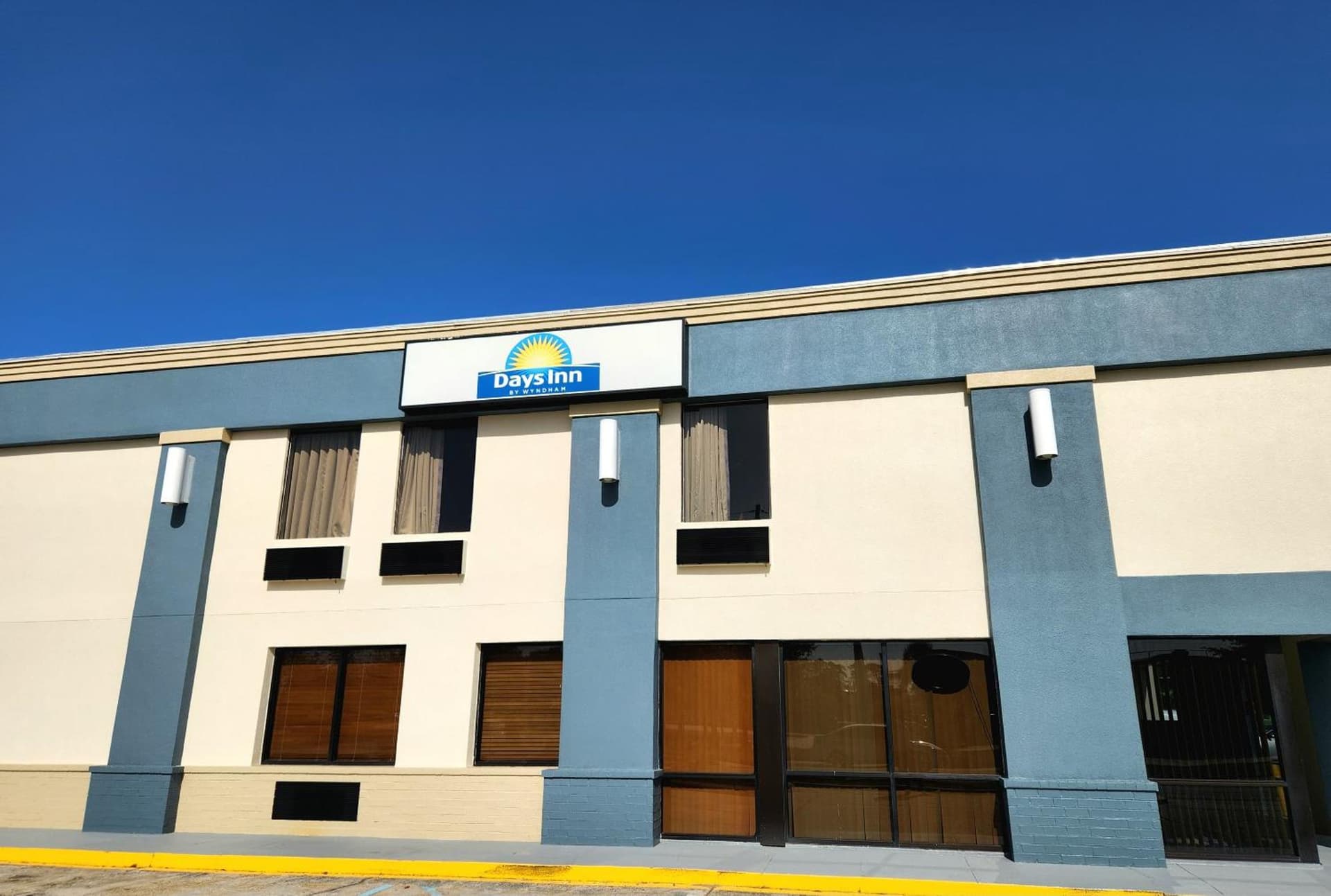 Days Inn by Wyndham Slidell gallery photo in Slidell, LA — image 34