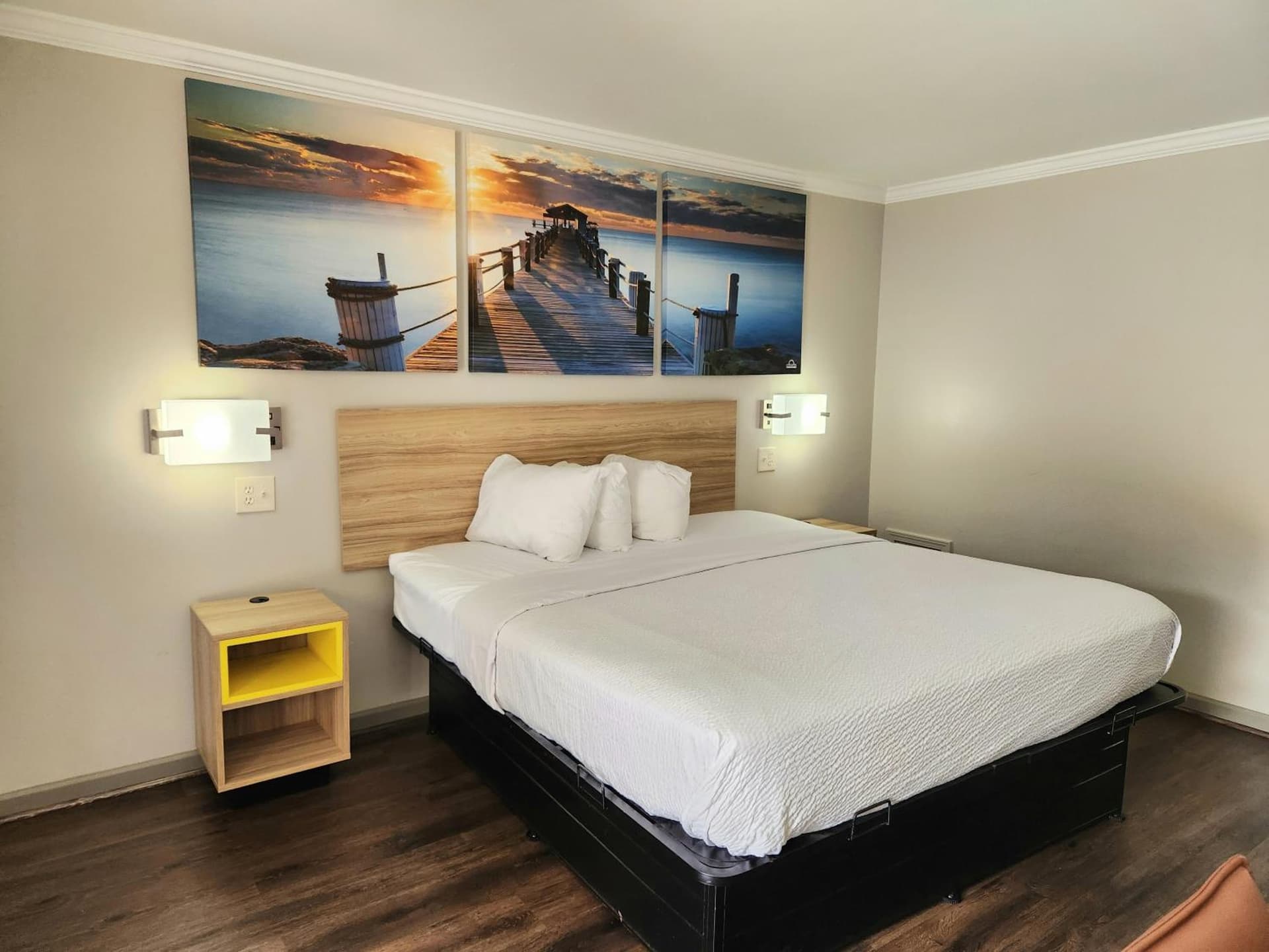 Days Inn by Wyndham Slidell gallery photo in Slidell, LA — image 33