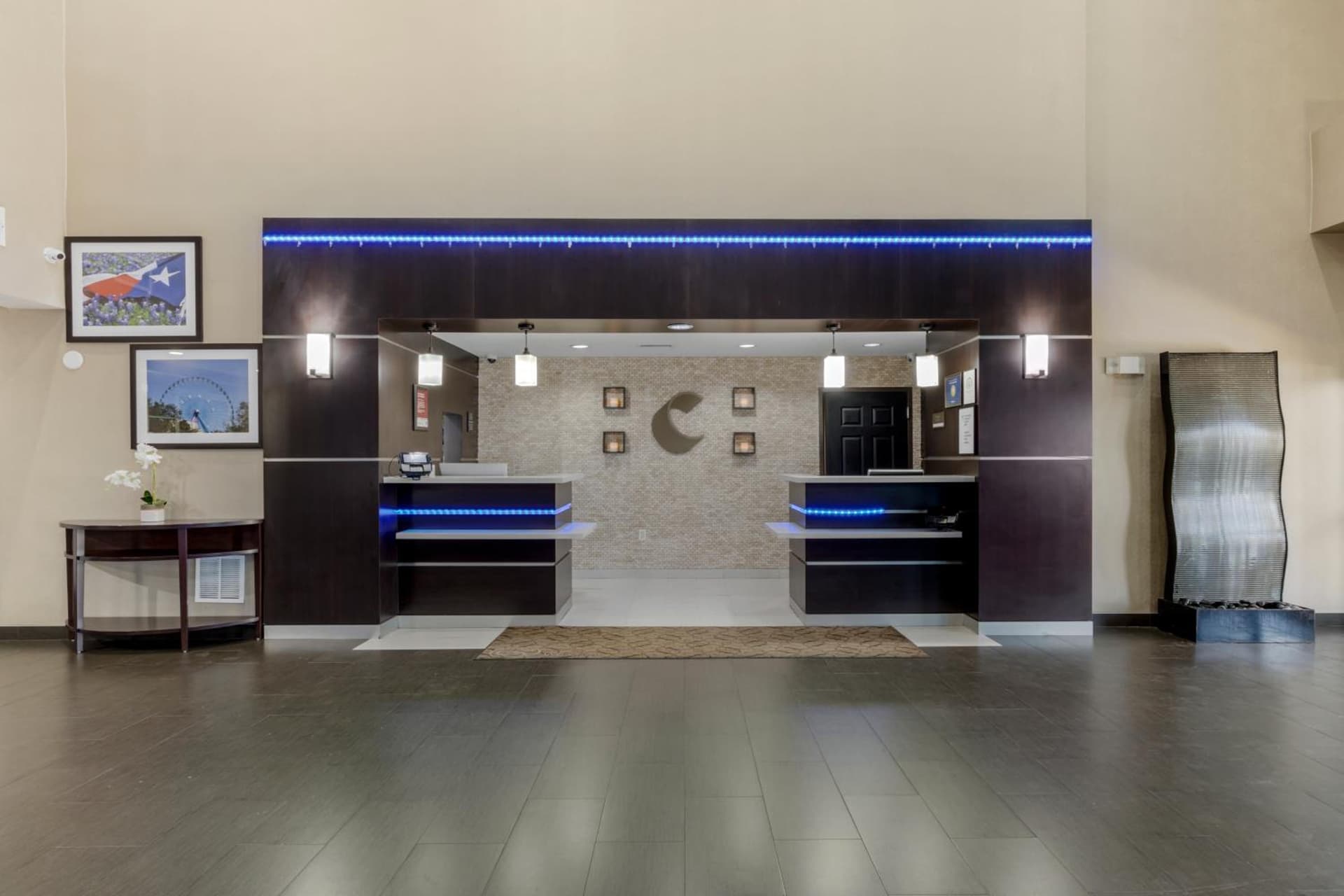 Comfort Suites Waco North - Near University Area gallery photo in Waco, TX — image 11