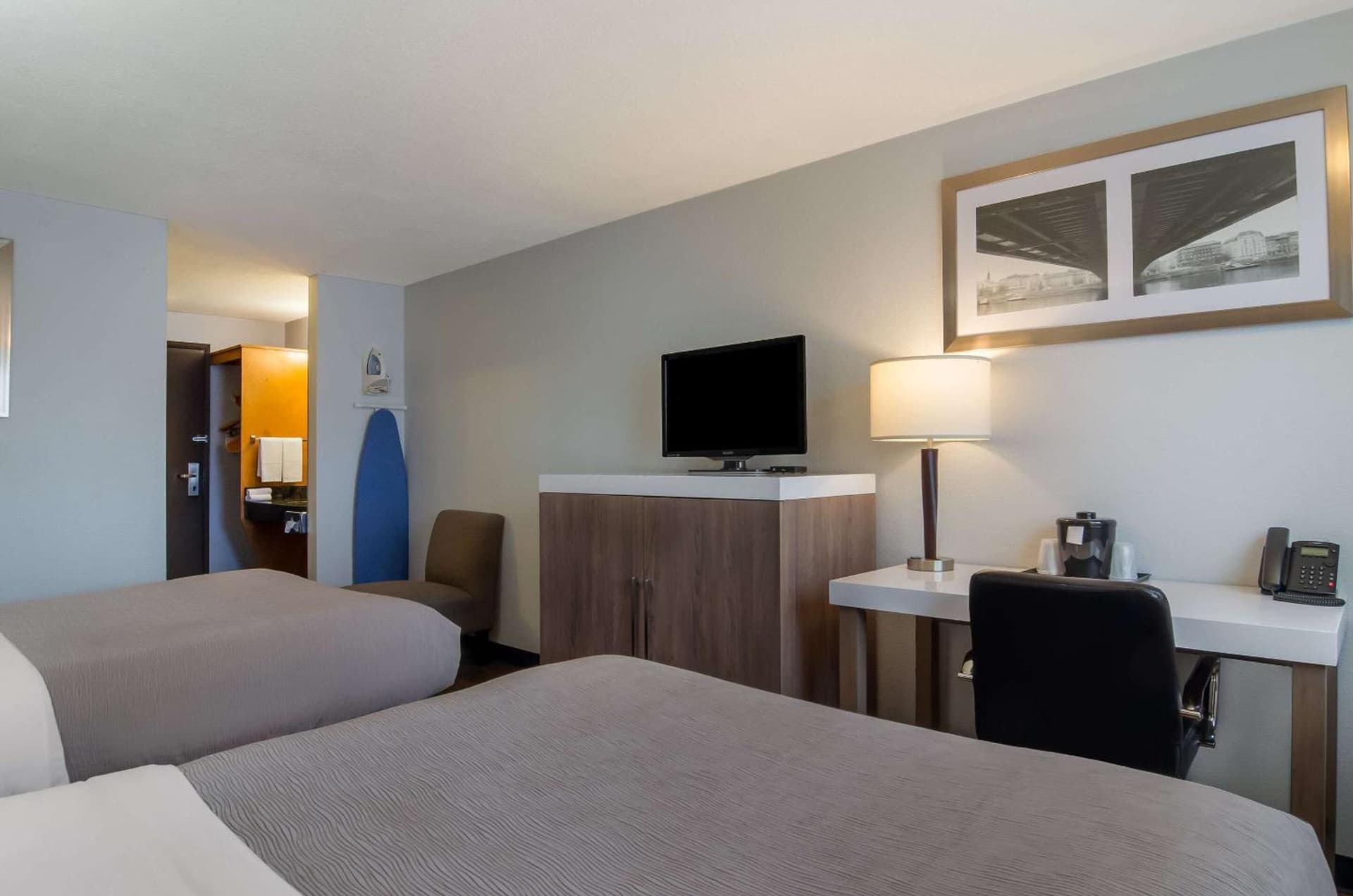 Quality Inn & Suites Silverdale Bangor-Keyport gallery photo in Silverdale, WA — image 12