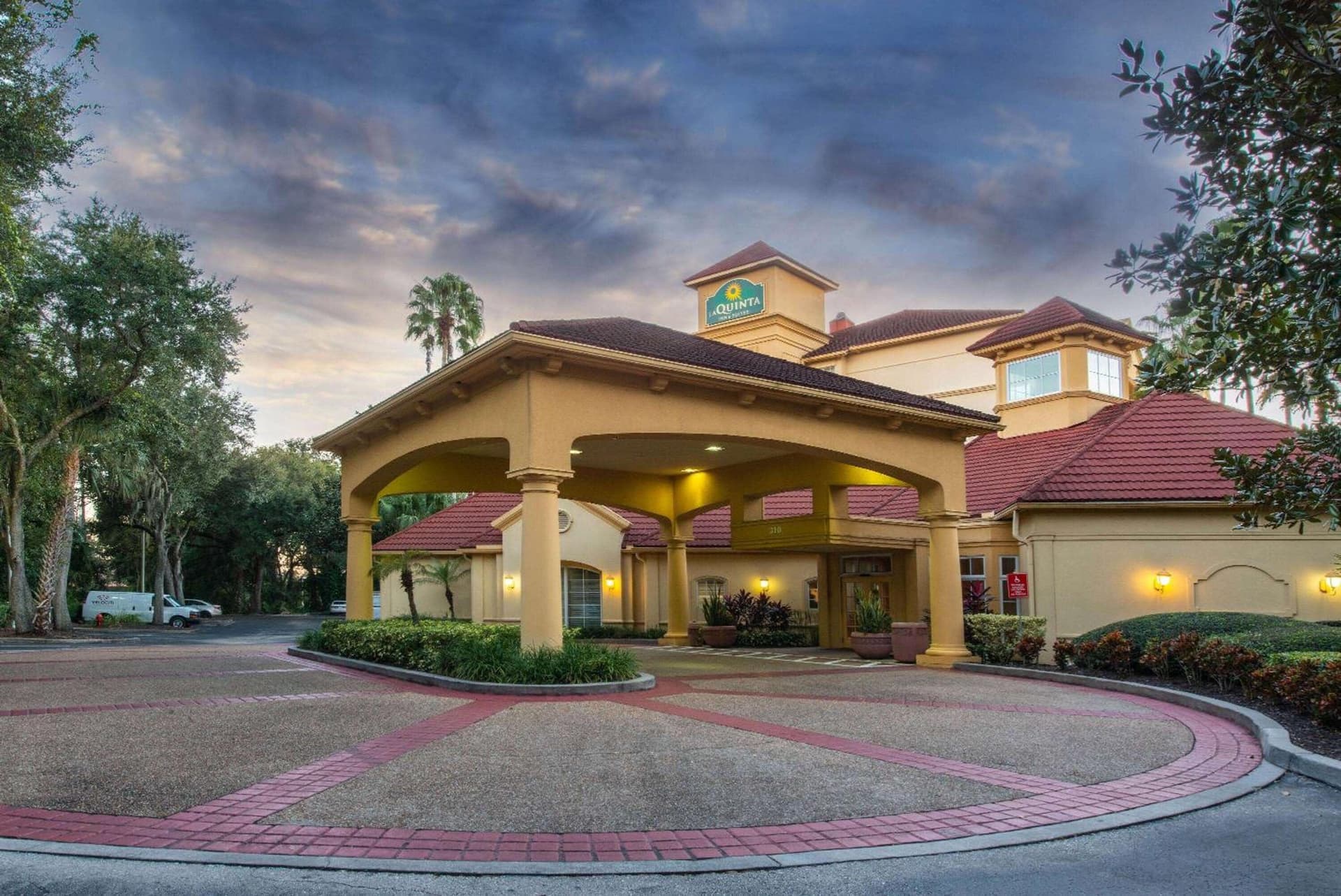 La Quinta by Wyndham Tampa Brandon Regency Park gallery photo in Brandon, FL — image 25