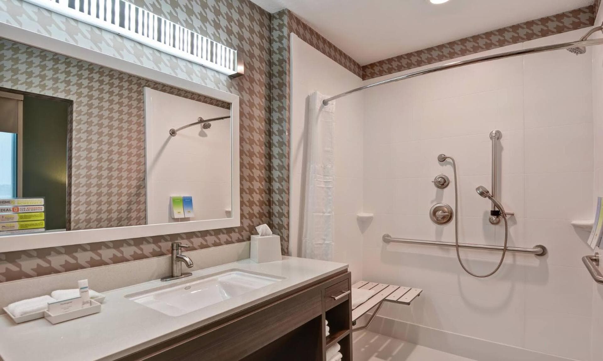 Home2 Suites by Hilton La Porte gallery photo in La Porte, TX — image 14