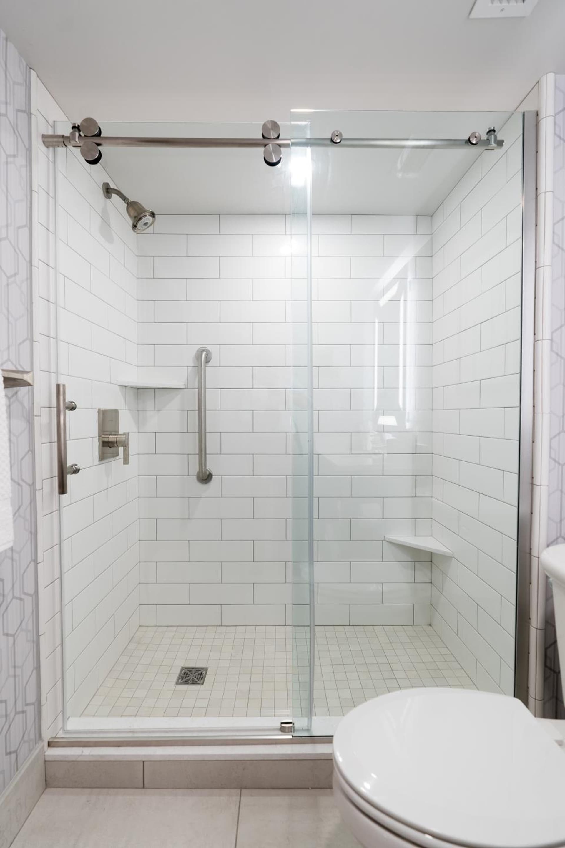 The Kingsley Bloomfield Hills - a DoubleTree by Hilton gallery photo in Bloomfield Hills, MI — image 38